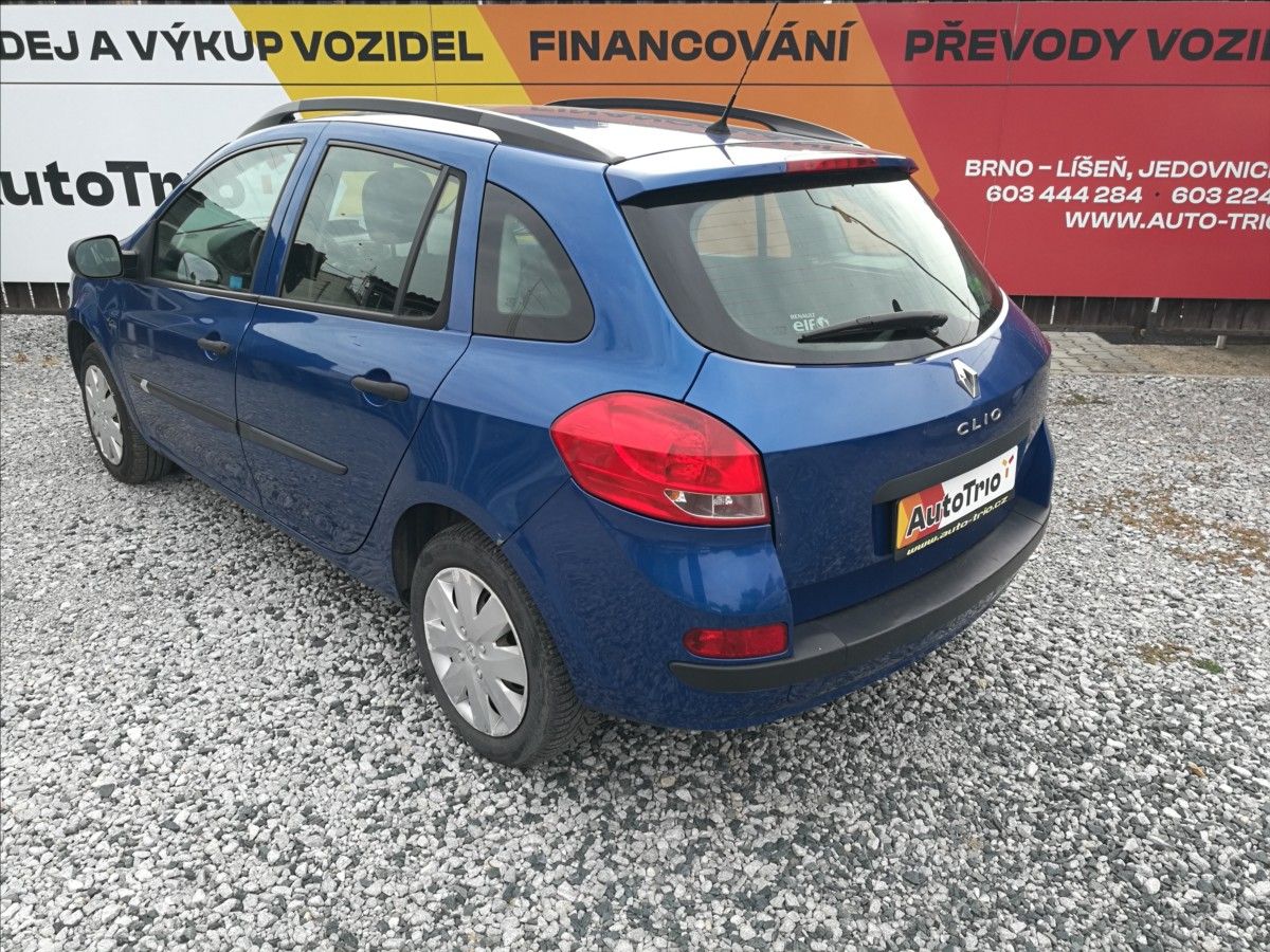 Renault Clio, 1,5 dCi klima kombi - fotka 4