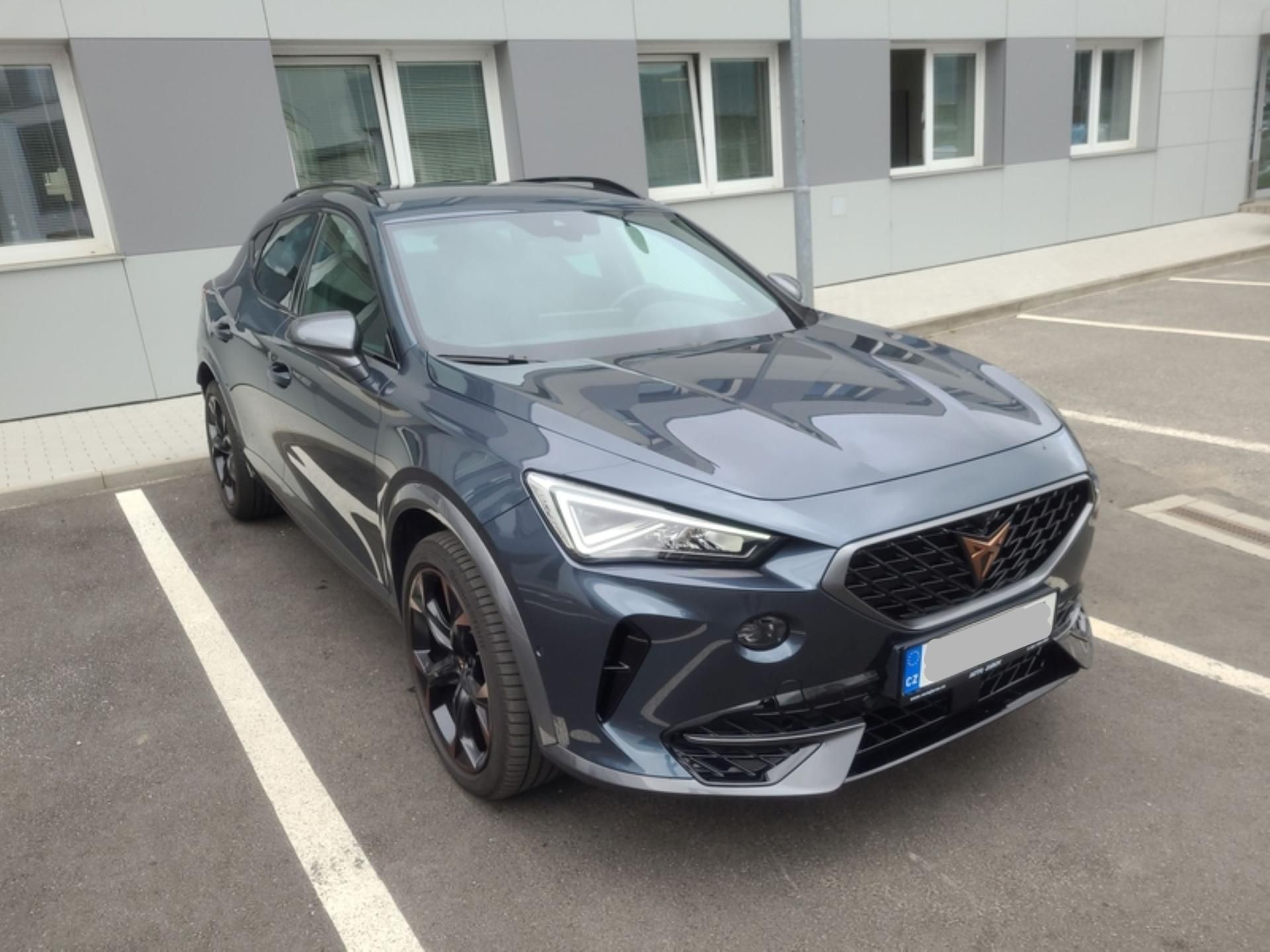 Cupra Formentor, VZ 2,0 TSi/180kW - DSG,TZ,....