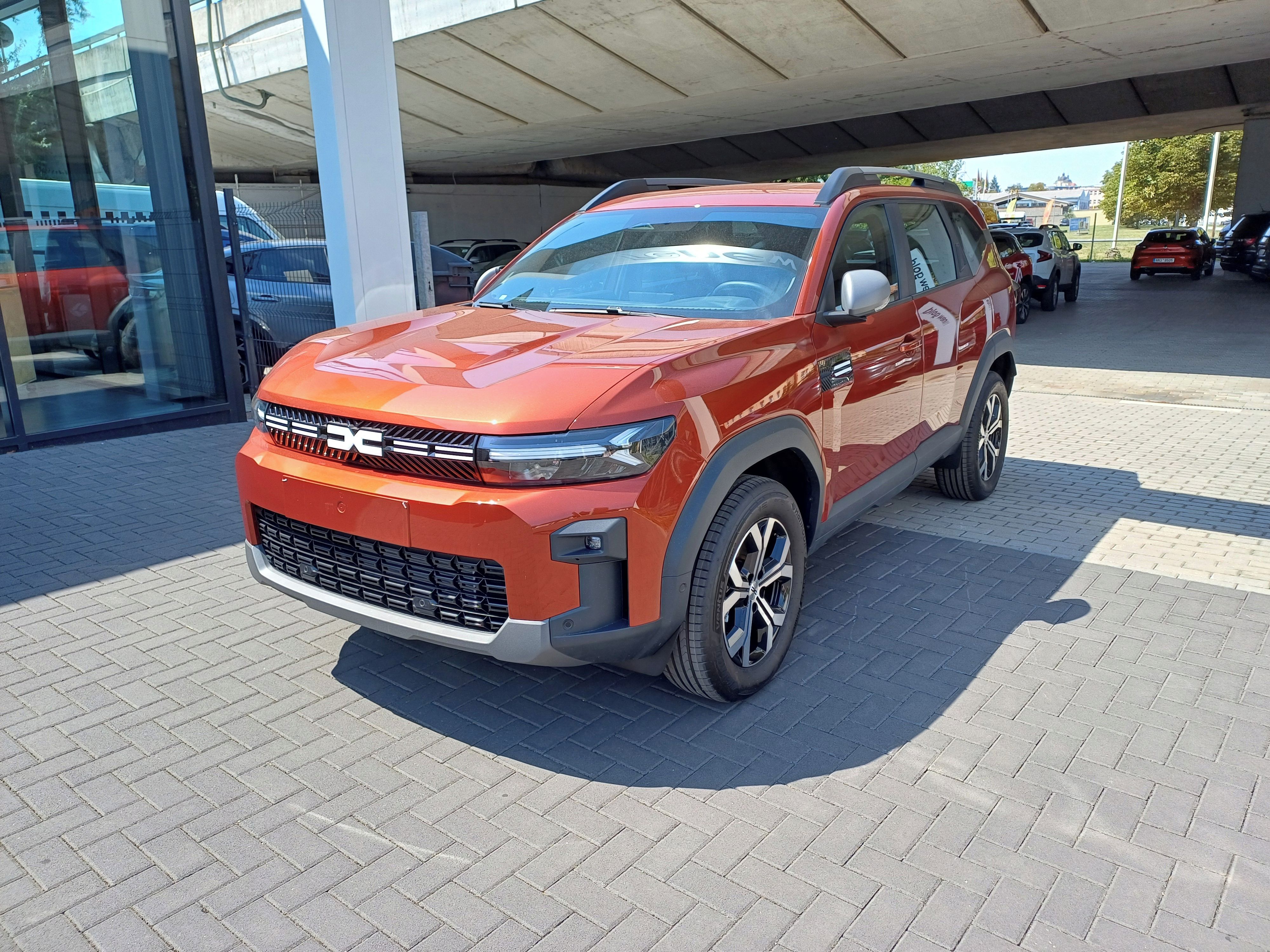 Dacia Bigster, Expression hybrid 155
