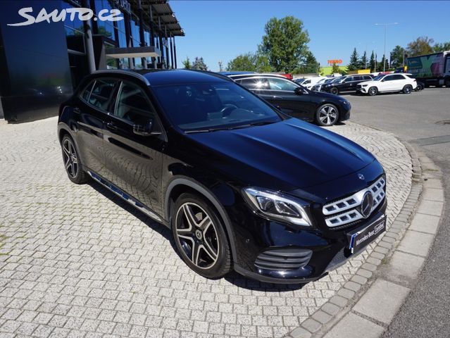 Mercedes GLA