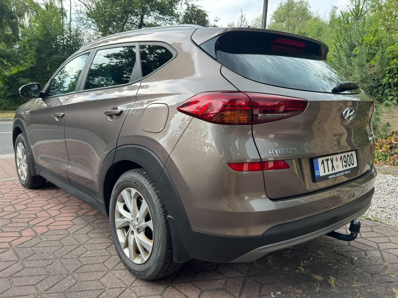 Hyundai Tucson, 1.6D 4x4 1.MAJIT. ČR DPH TAŽNÉ - fotka 4