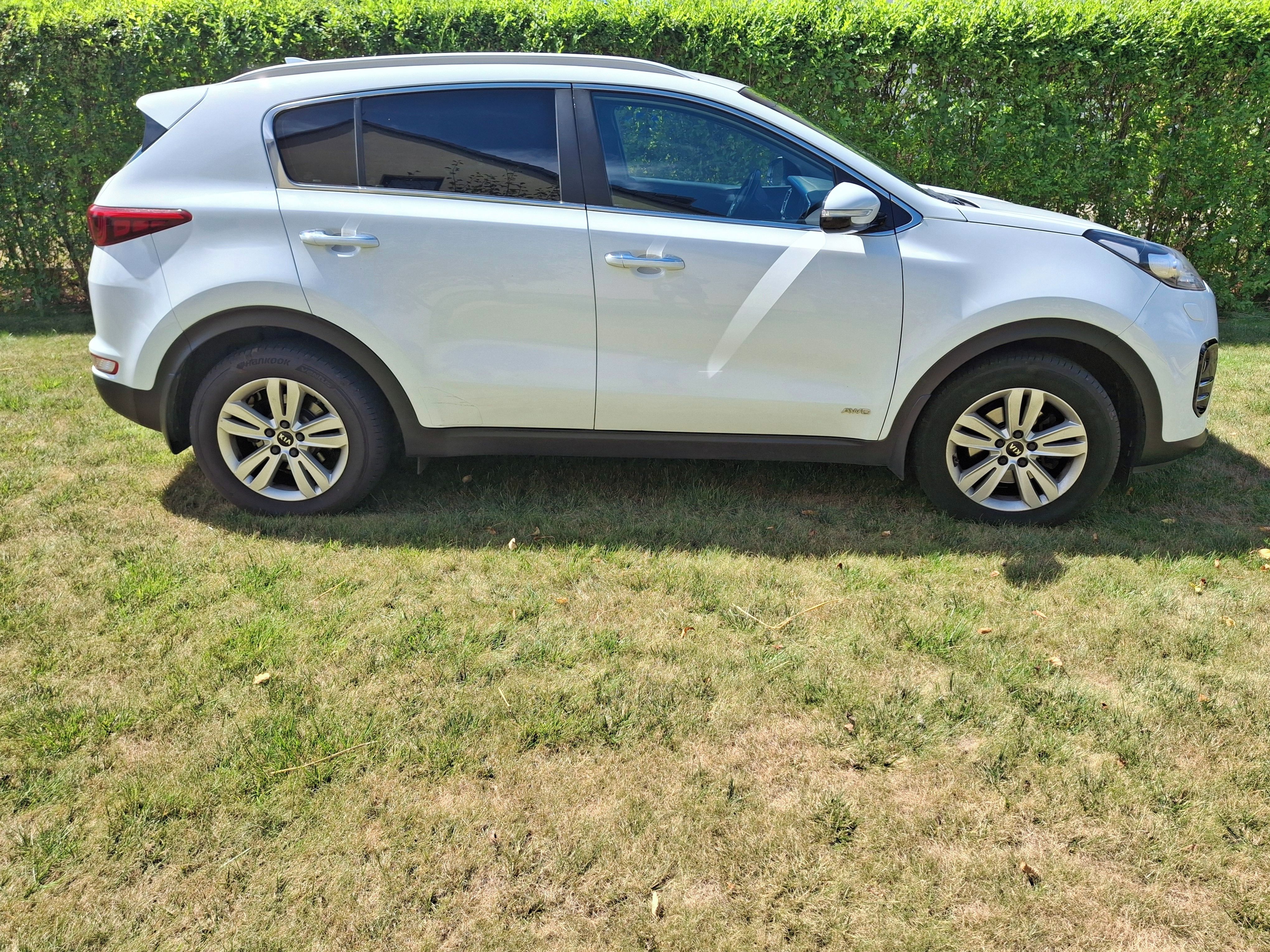 Kia Sportage, 2.0 CRDi 4x4 automat,ČR,tažné - fotka 2