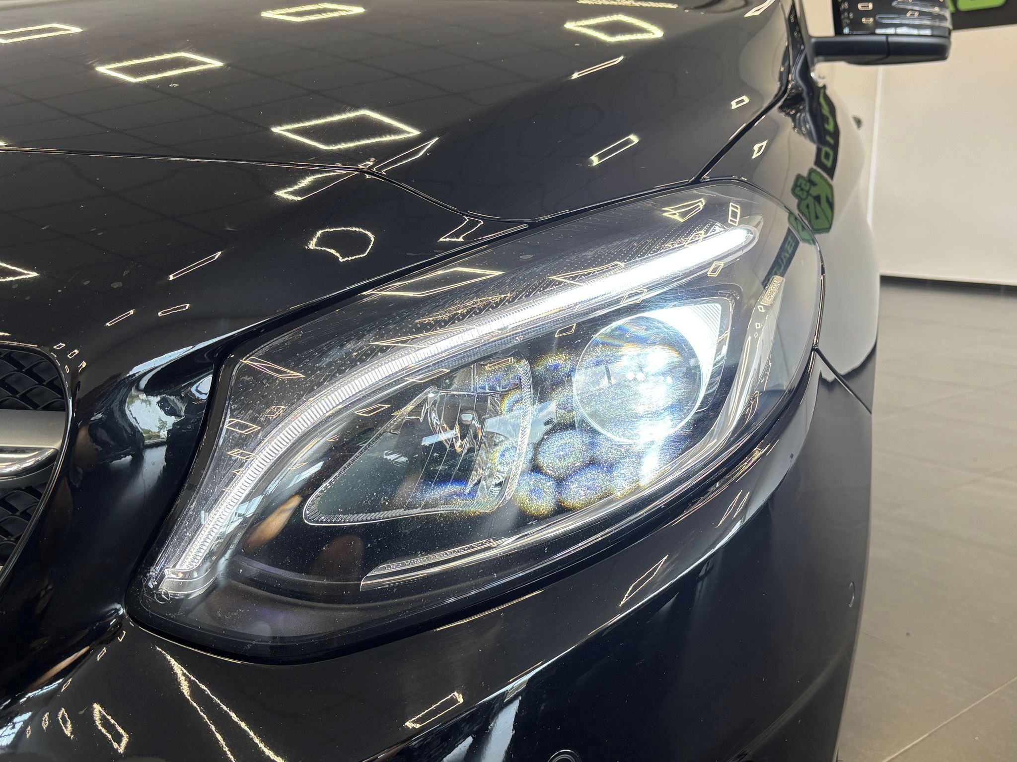 Mercedes-Benz Třídy B, 220d, 4MATIC Automat, LED, Nav - fotka 6