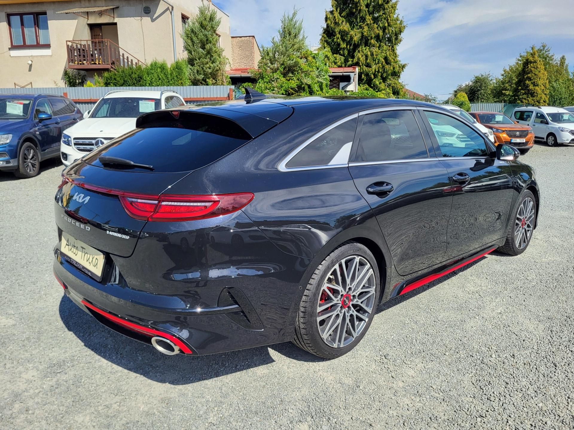 Kia ProCeed, 1.6 T-GDI GPF 150kW GT DCT *ČR - fotka 4