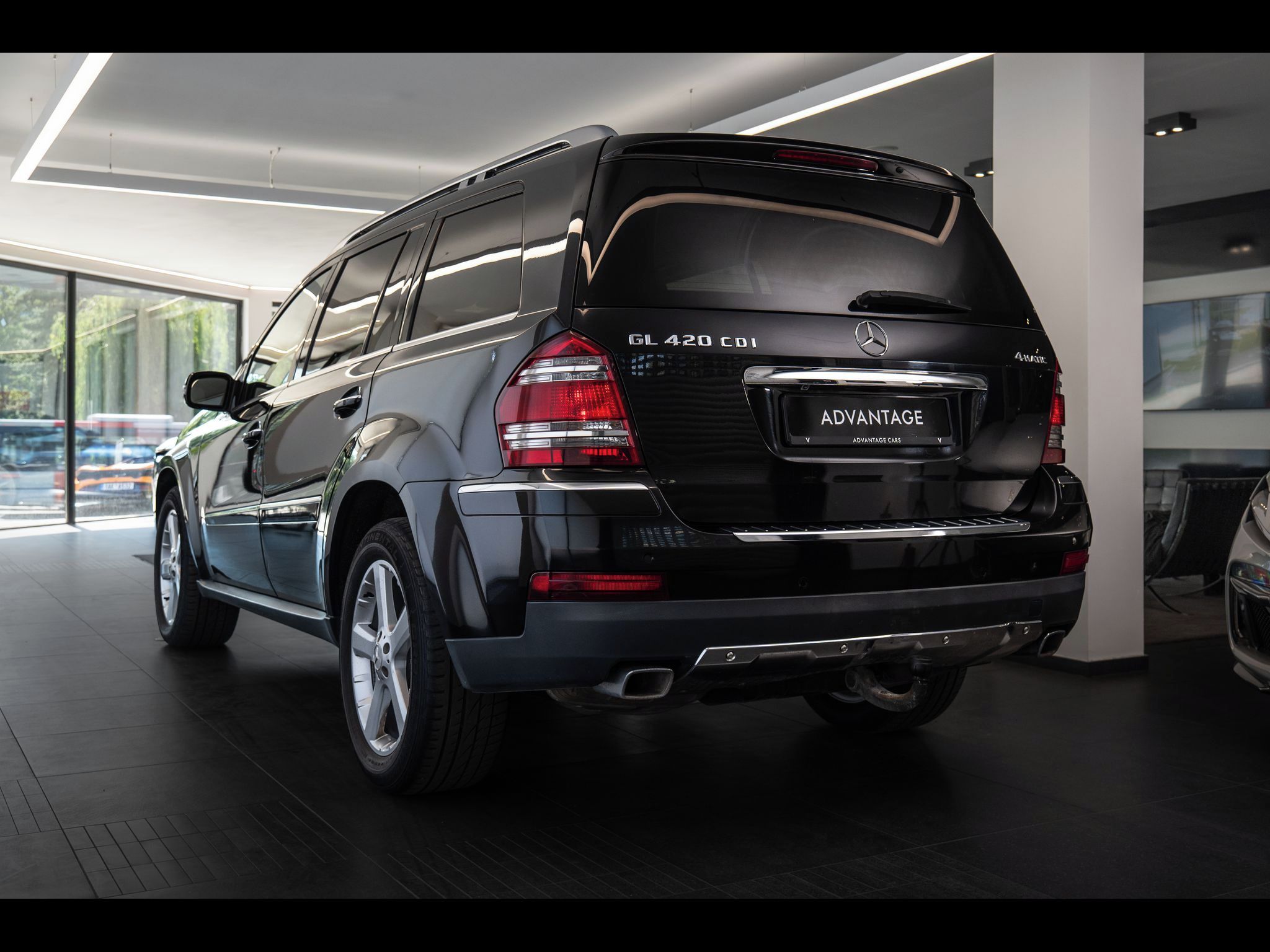 Mercedes-Benz GL, CDI 4Matic HarmanKardon/Vyhřív - fotka 4