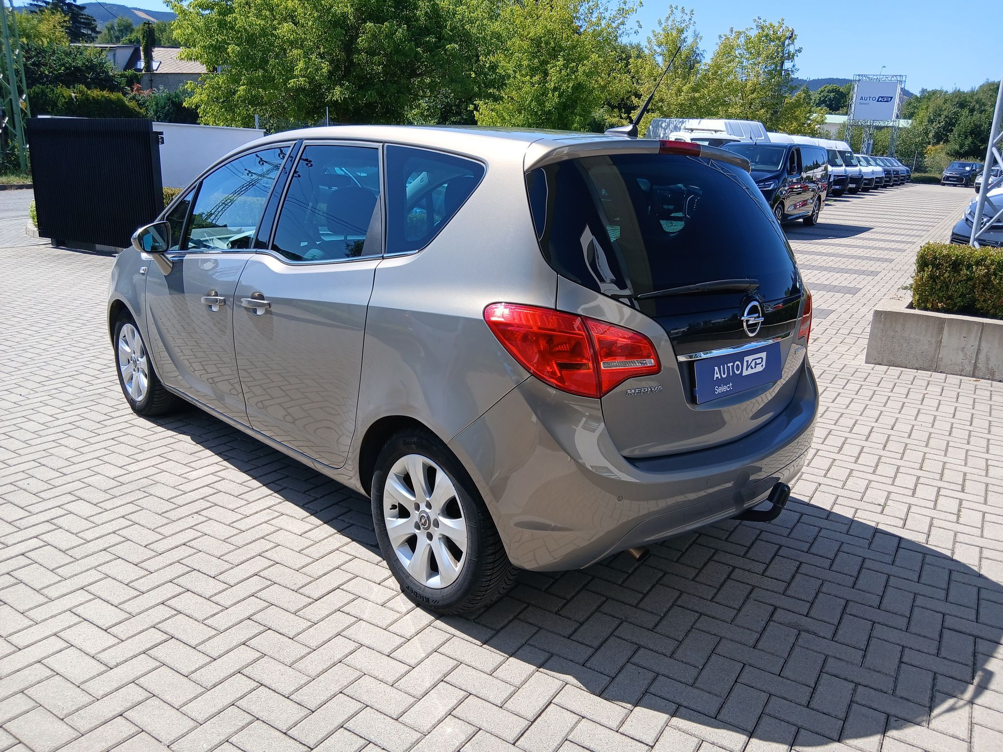 Opel Meriva, 1.4 T 88kW Cosmo 6MT 1.maj, ČR - fotka 4