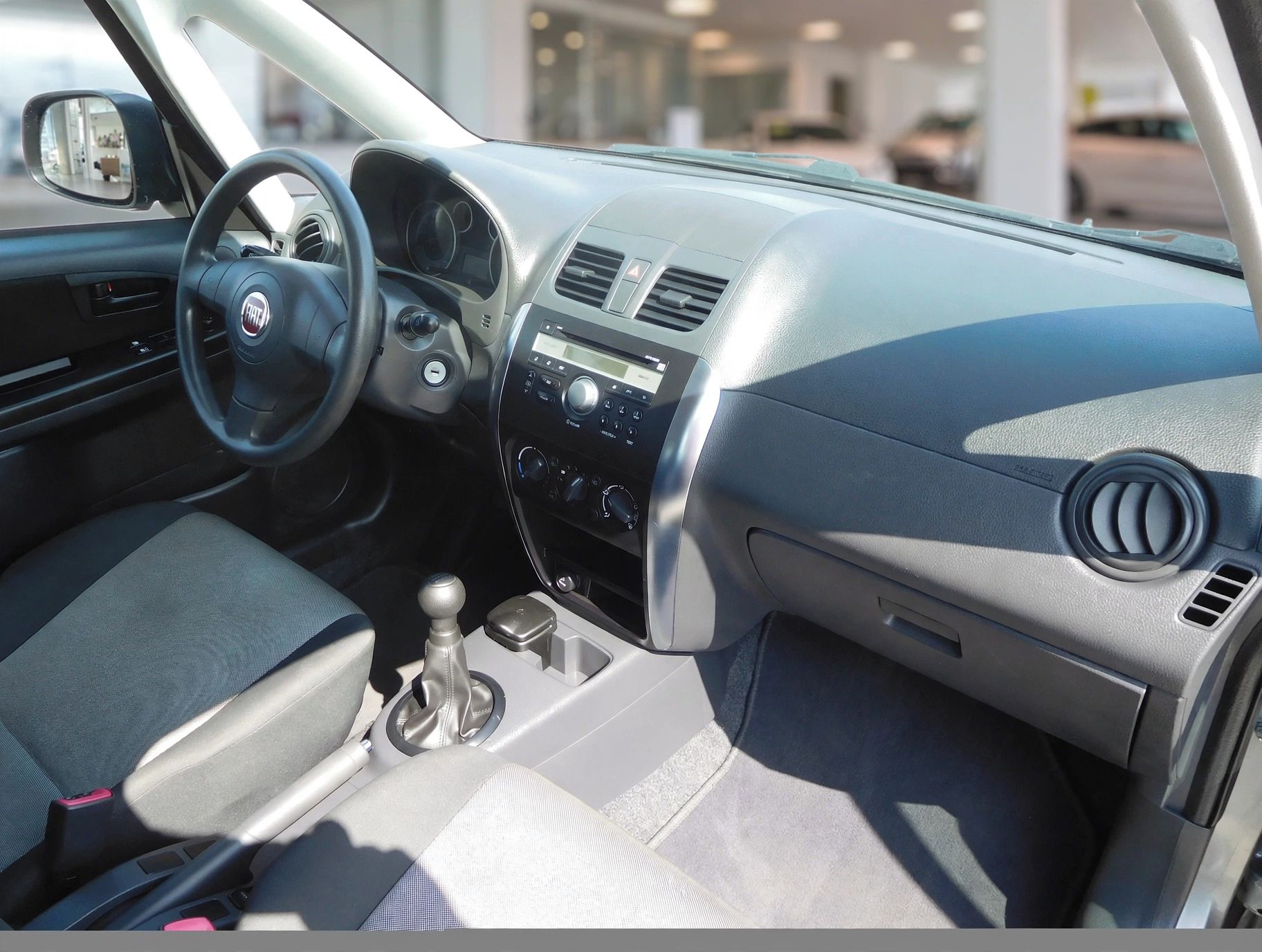 Fiat Sedici, 1.6i 16V 4WD, Klima, 4X4 - fotka 5
