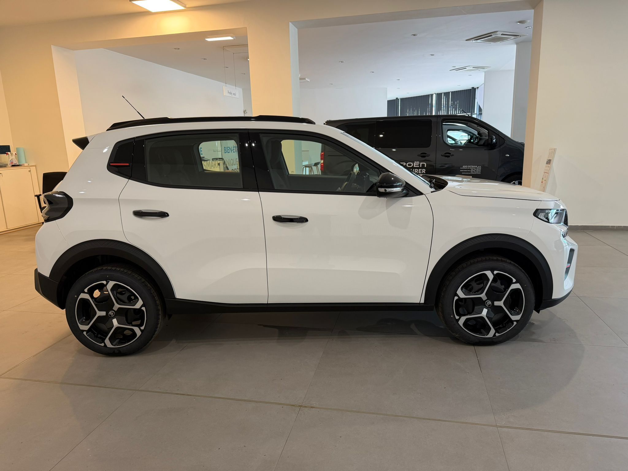 Citroën C3, PLUS Turbo 100k Manual - fotka 5