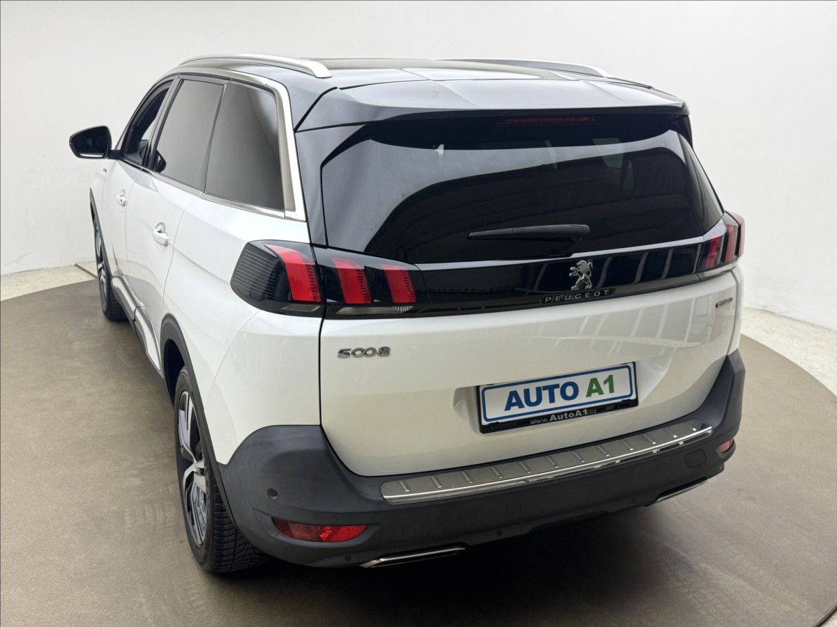 Peugeot 5008, 2,0 GT AT 7MÍST PANO LED TAŽNÉ - fotka 6