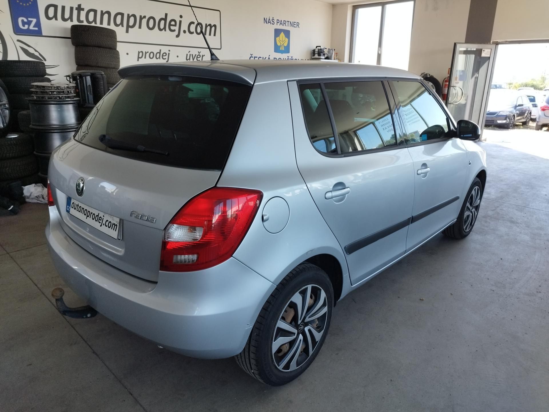 Škoda Fabia, 1,2TSI,63KW,KLIMA,TAŽNÝ,ČR - fotka 5