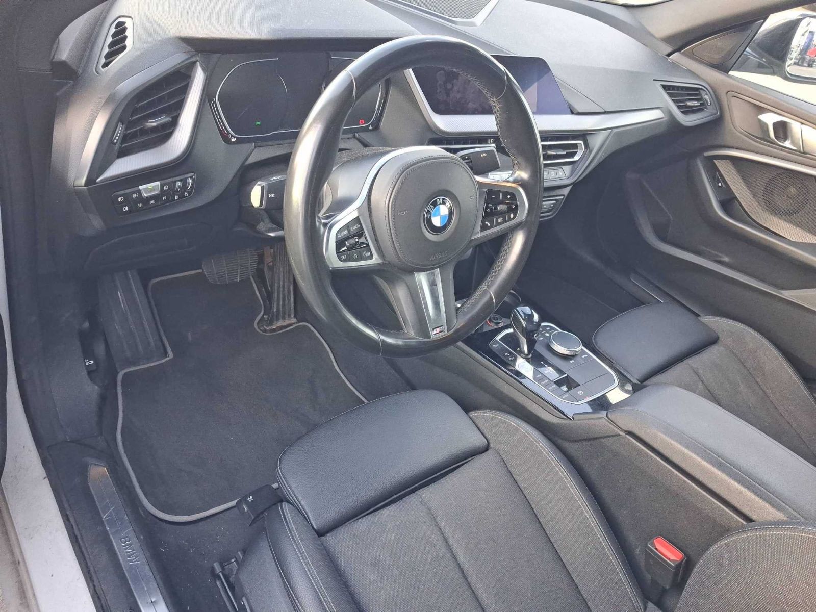 BMW Řada 2, 218i Gran Coupé, M Paket - fotka 3