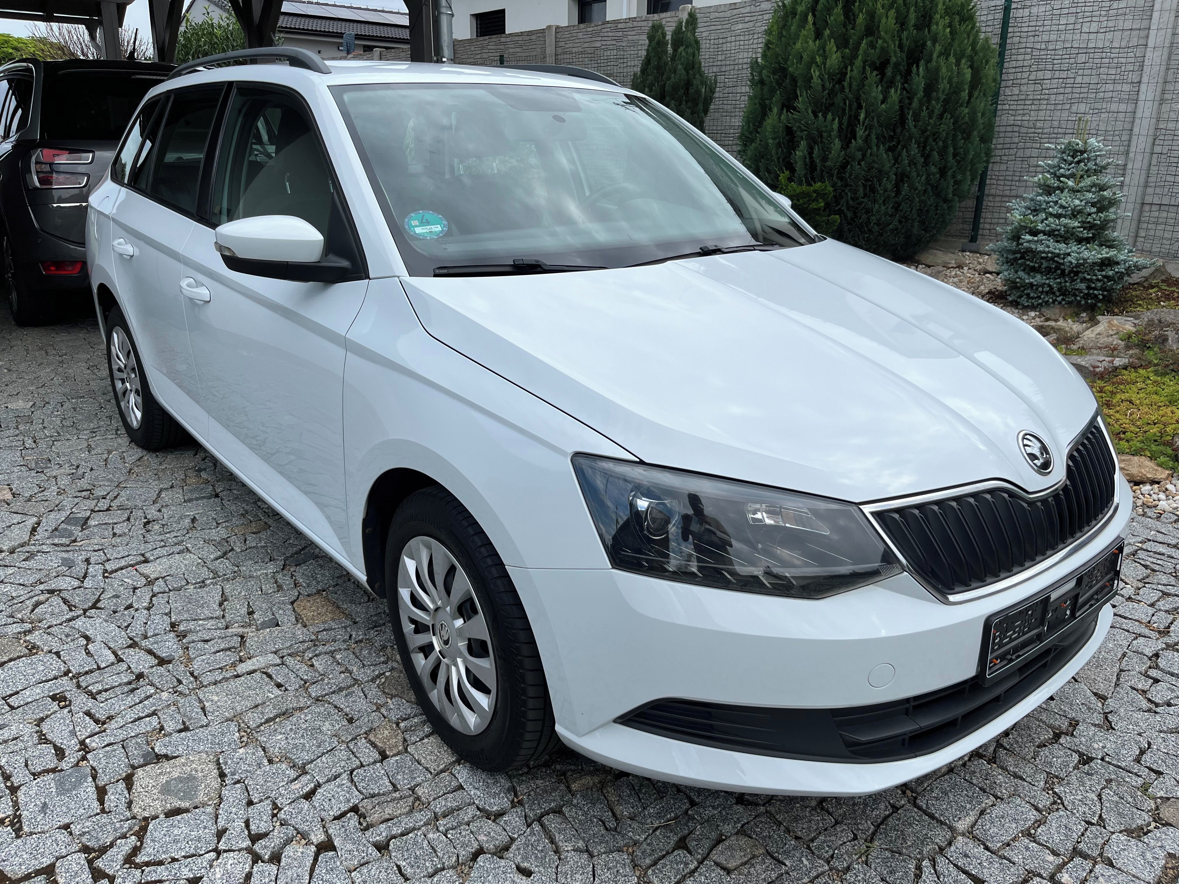Škoda Fabia, COMBI 1.0 MPI 55 kW PROVĚŘENO