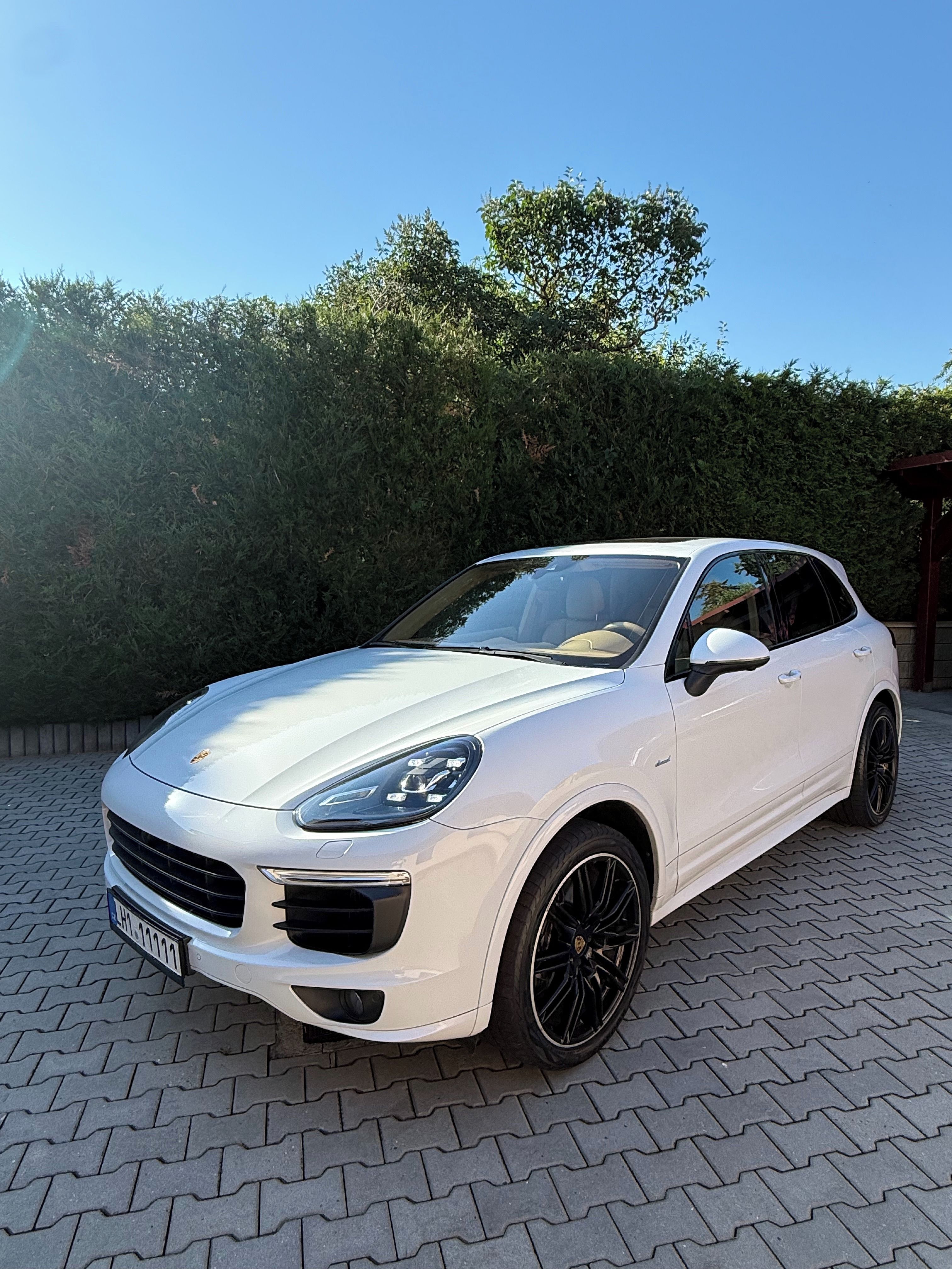 Porsche Cayenne, Porsche Cayenne 2017 white - fotka 3