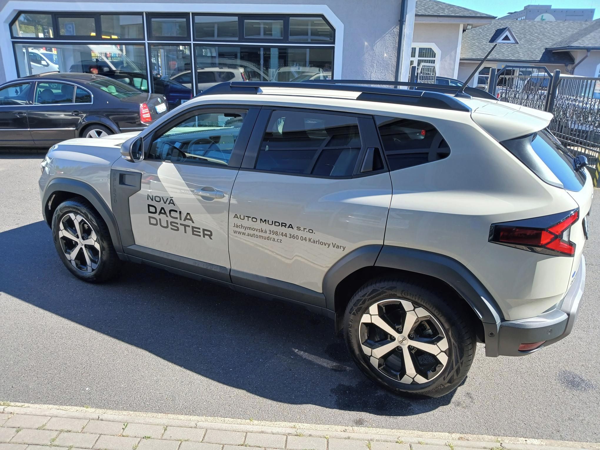 Dacia Duster, Journey ECO-G 120 - fotka 2