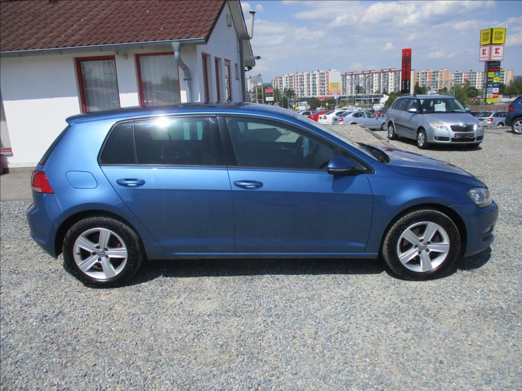 Volkswagen Golf, 1,4 TSi,digi klima,xenon,s.kn. - fotka 4