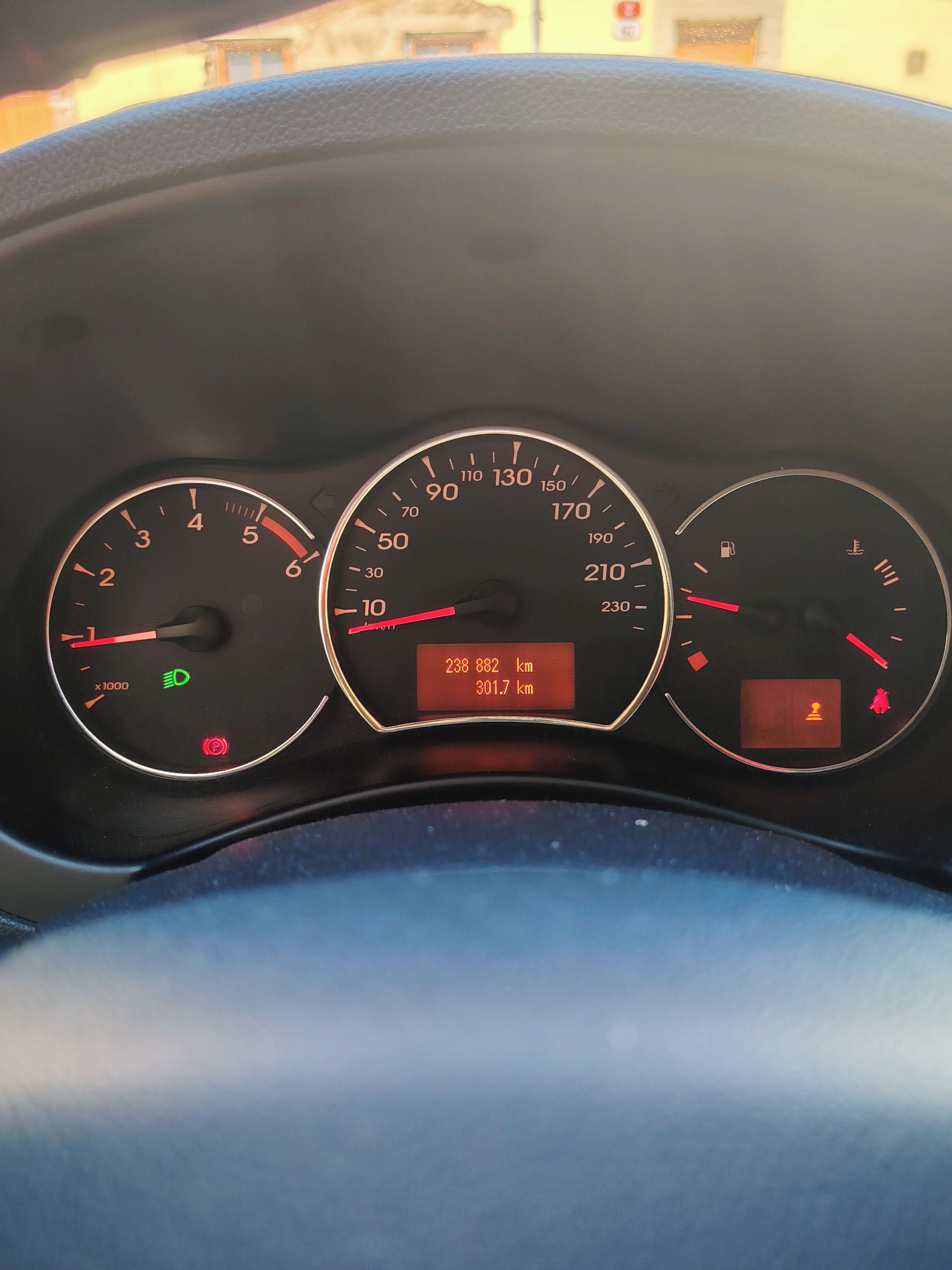 Renault Koleos, 2,0 Tdi, 110 kw - fotka 2