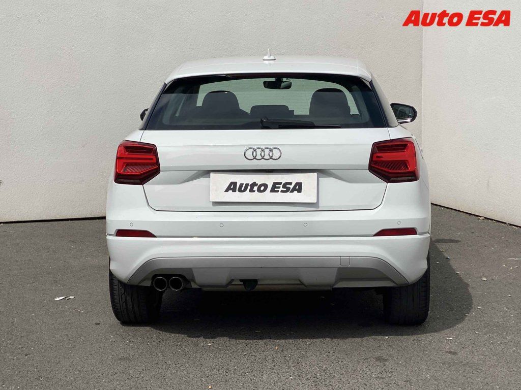 Audi Q2, 1.4 TFSi,AT,LED,kamera - fotka 5