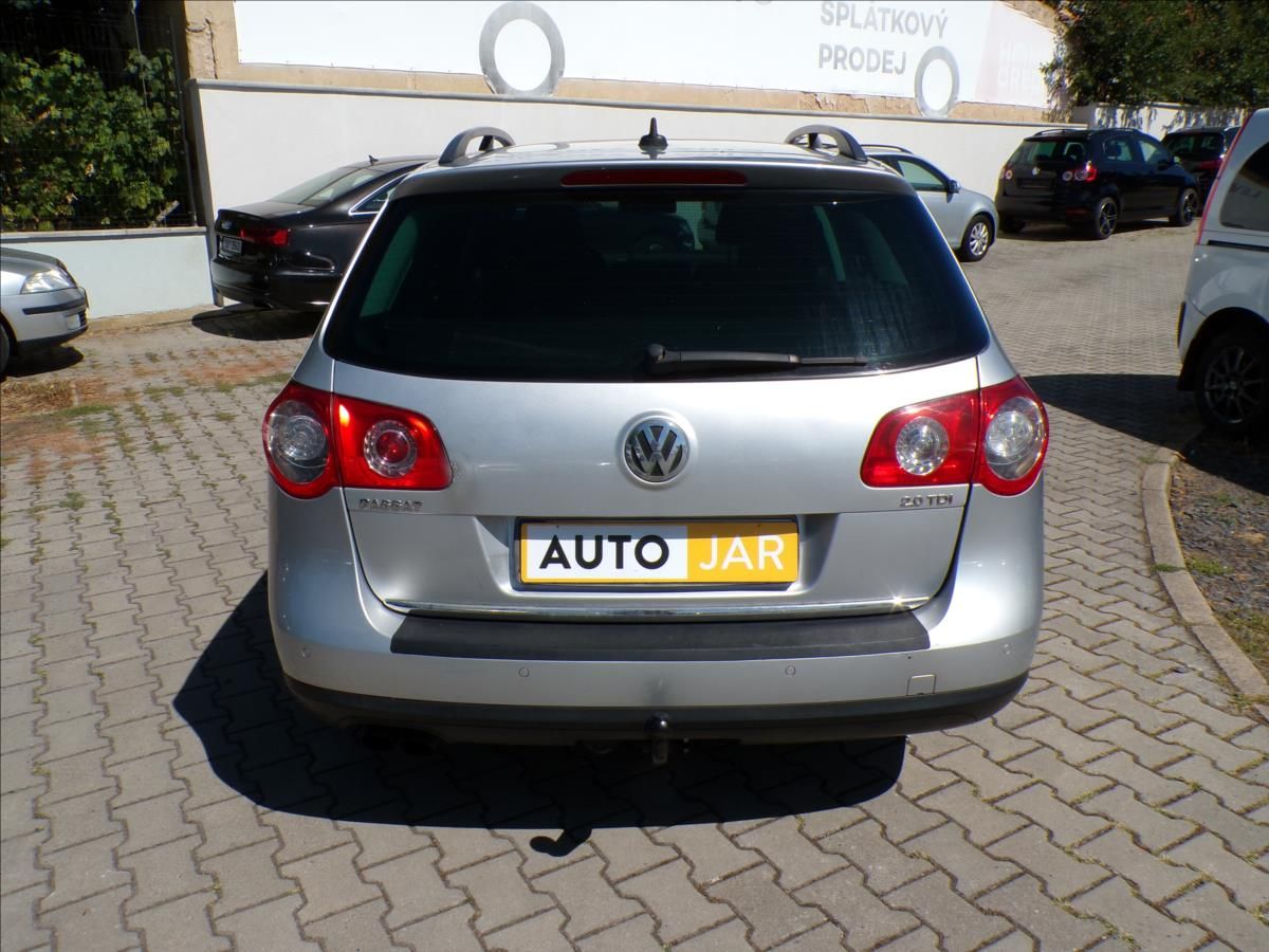 Volkswagen Passat, 2,0 TDI 125kW  AUTOMAT,XENON - fotka 5
