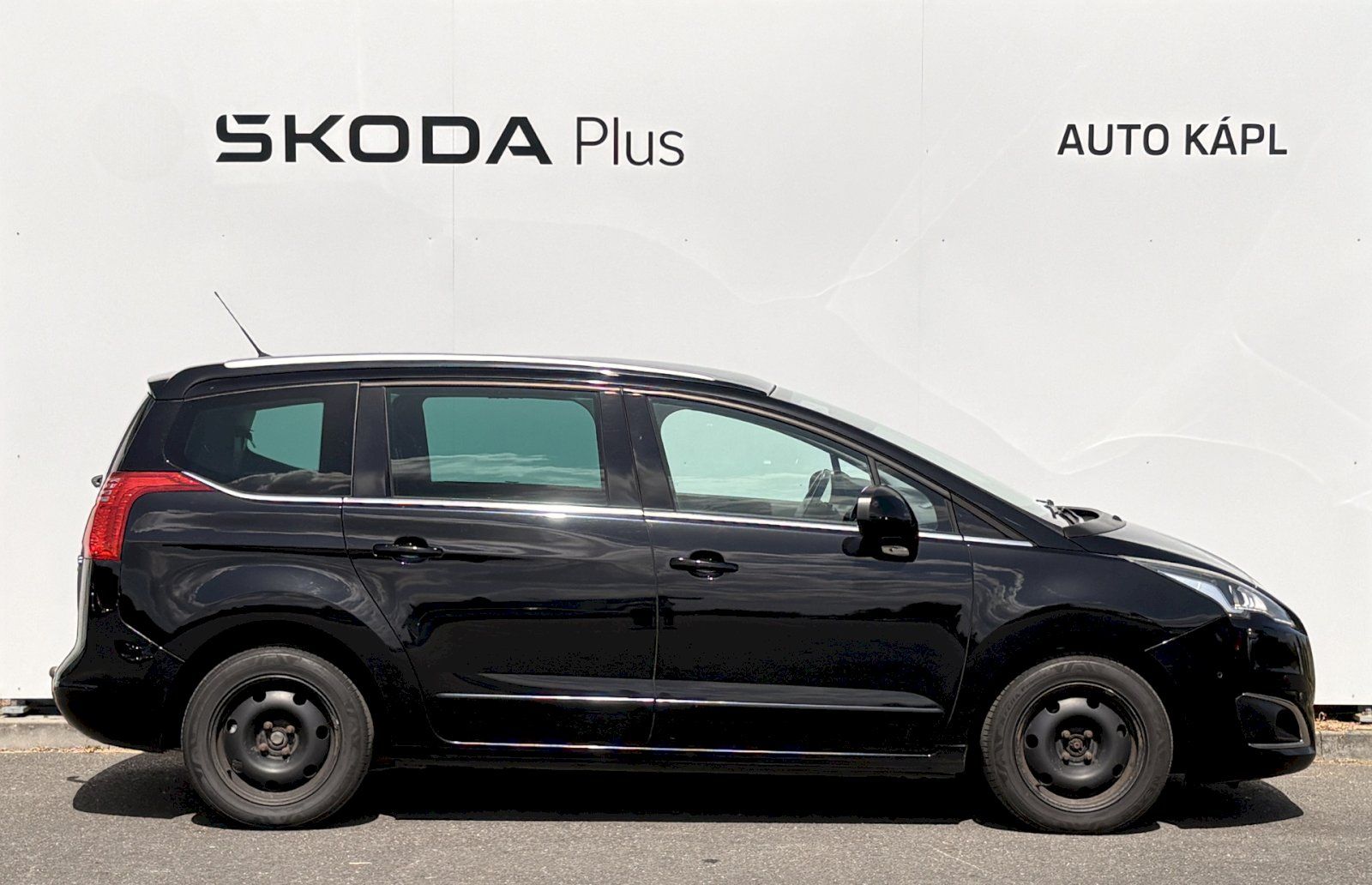 Peugeot 5008, BlueHDI 84 kW AT Allure PANO - - fotka 6