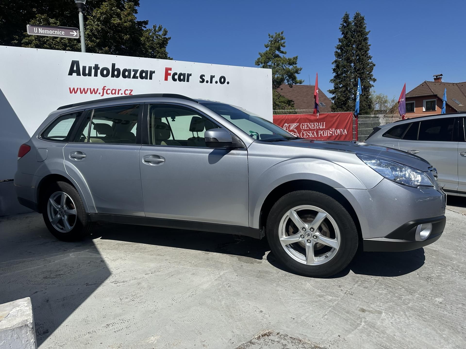 Subaru Outback, 2.0 D 4x4 manual - fotka 4