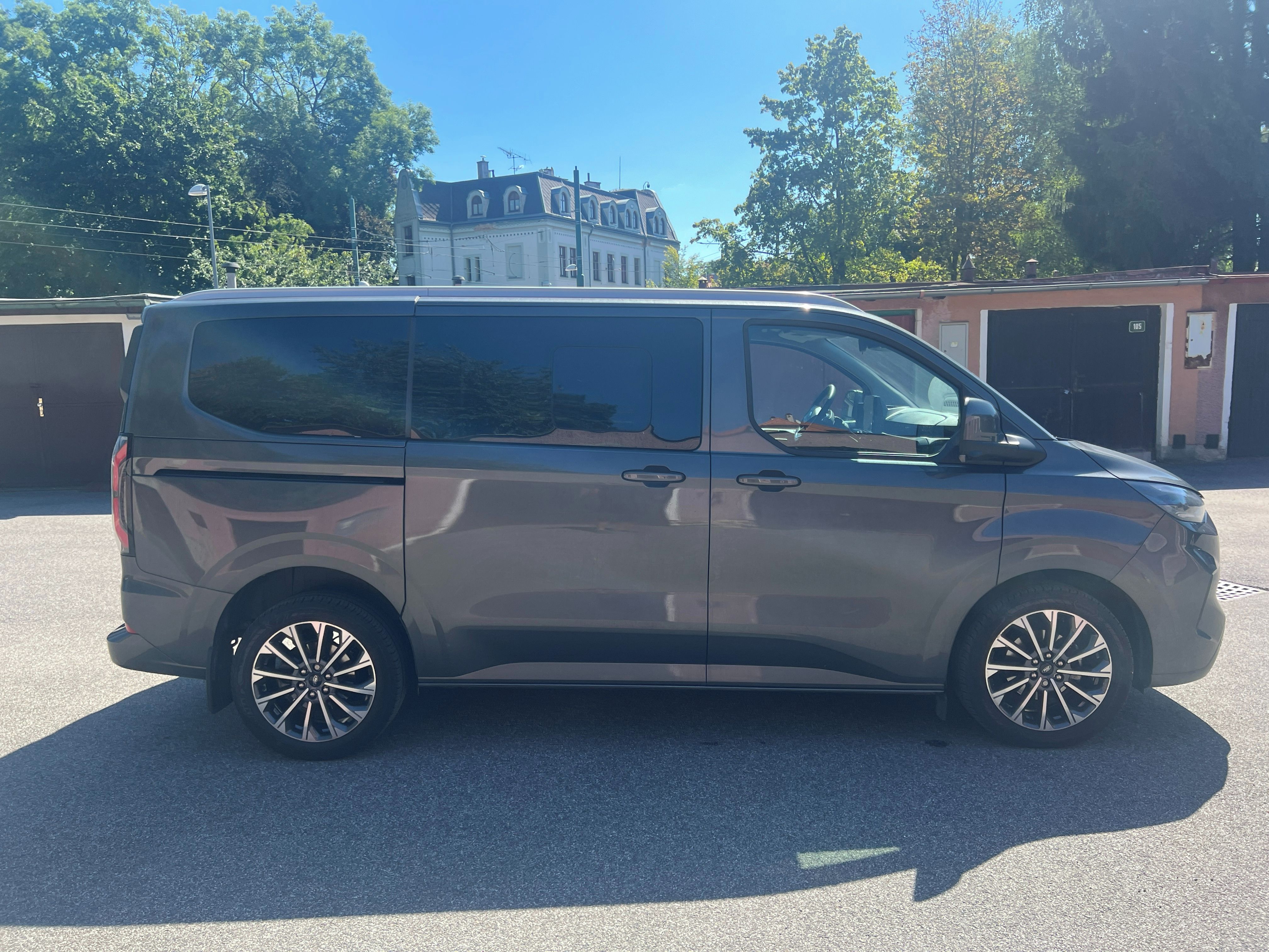Ford Tourneo Custom, TITANIUM X AWD L1 Webasto - fotka 6