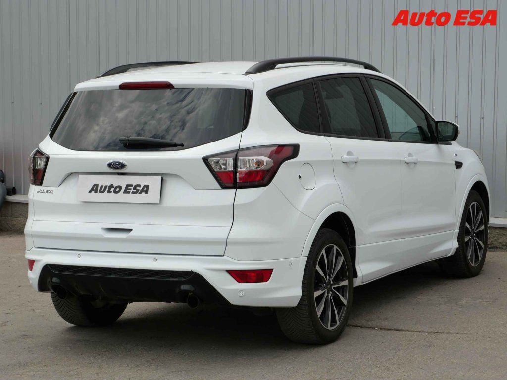 Ford Kuga, 1.5 TDCi,ST-Line - fotka 4