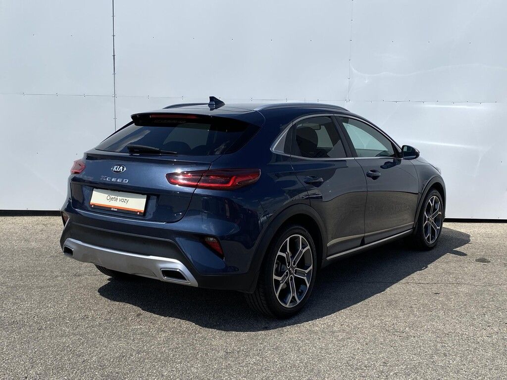 Kia XCee´d, 1.6 T-GDI 150 kW - fotka 2