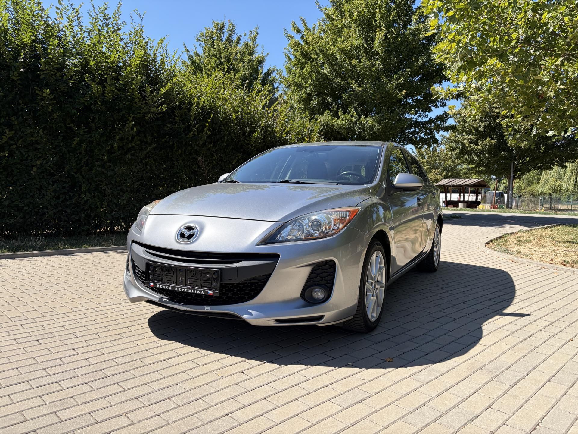 Mazda 3, 1.6 Edition - fotka 2