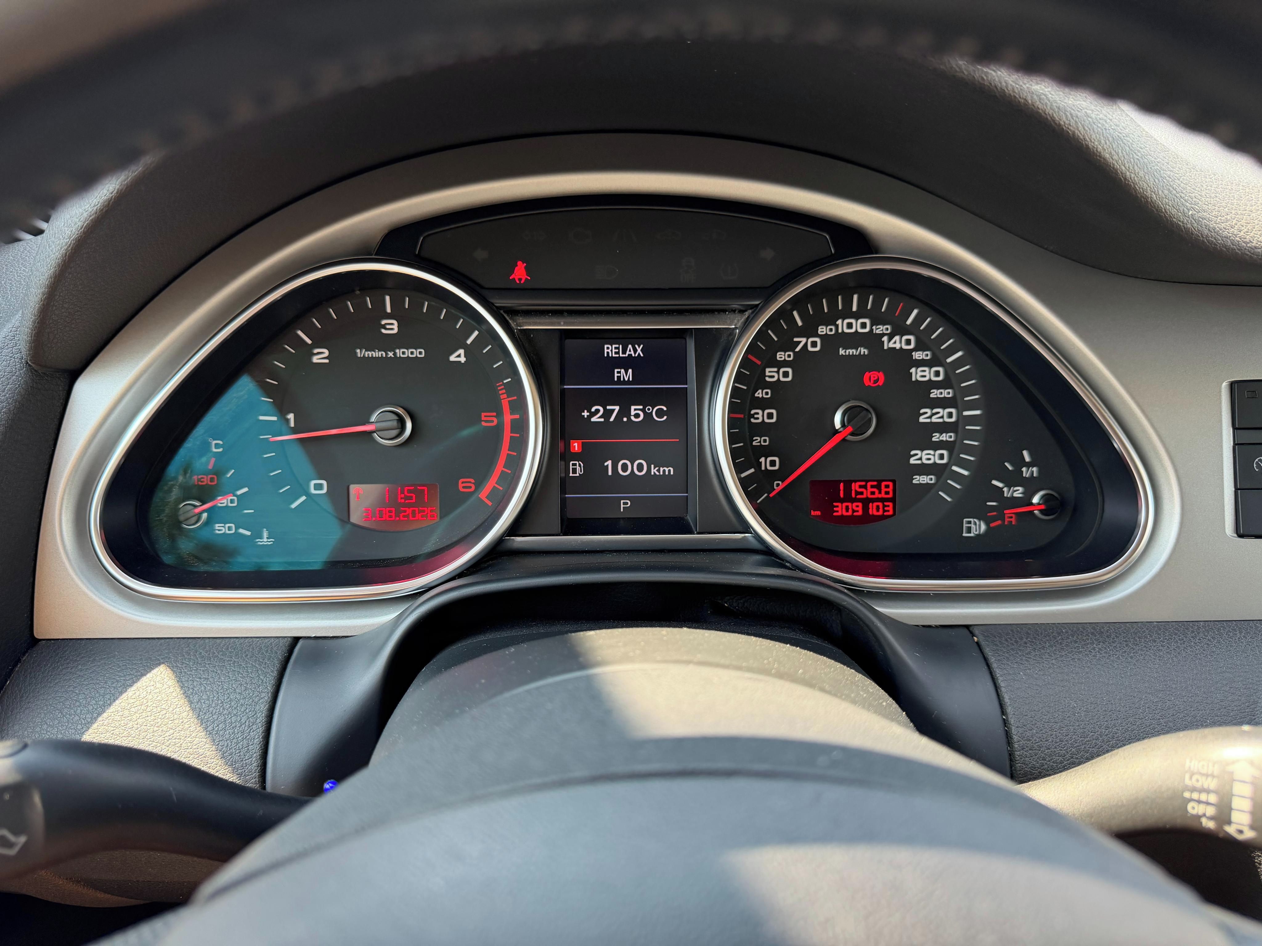 Audi Q7, Audi Q7 3.0 TDI quatro 176 kw - fotka 5