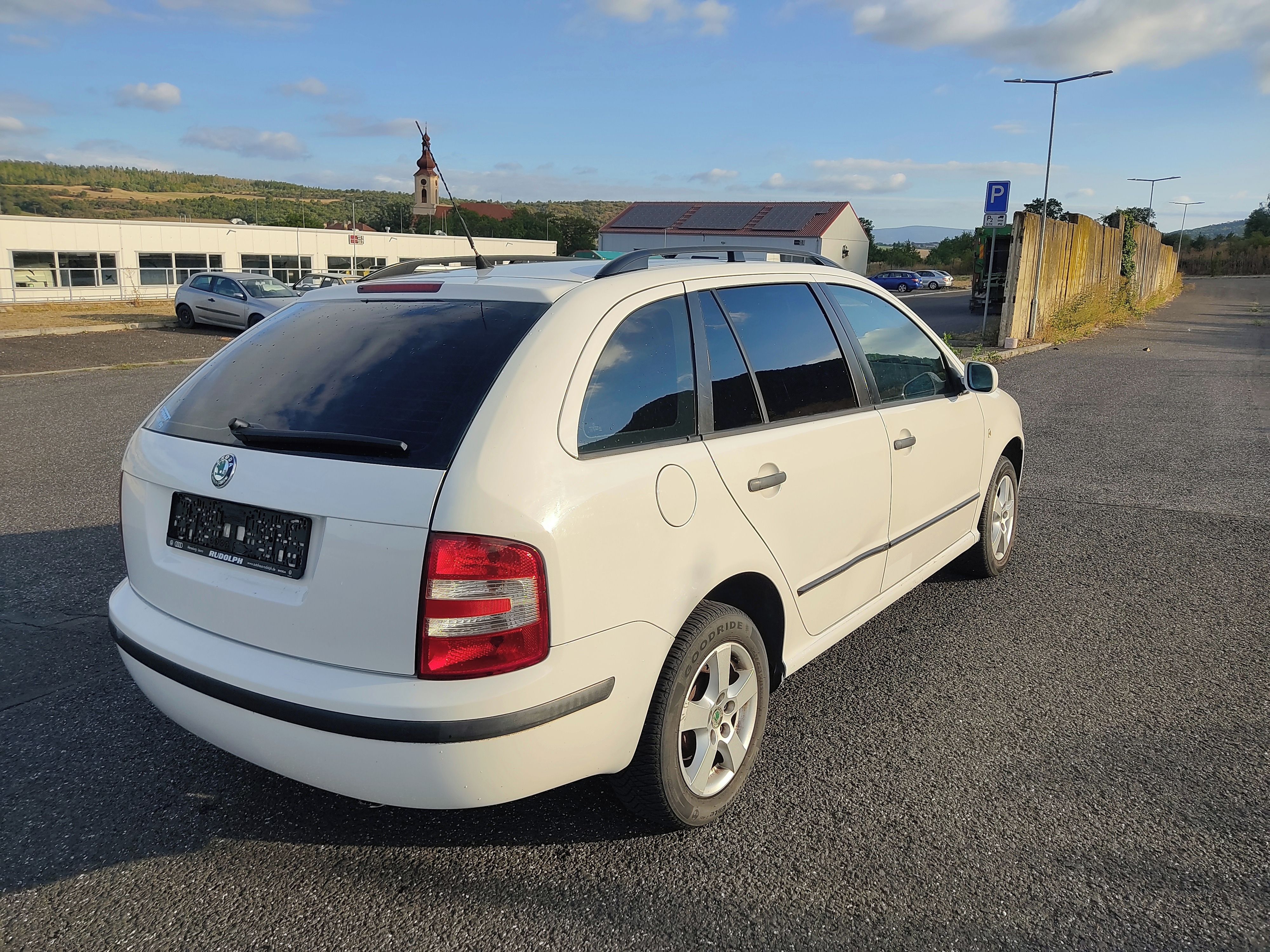 Škoda Fabia, 1.9 SDI-Servisováno.Klima. - fotka 6