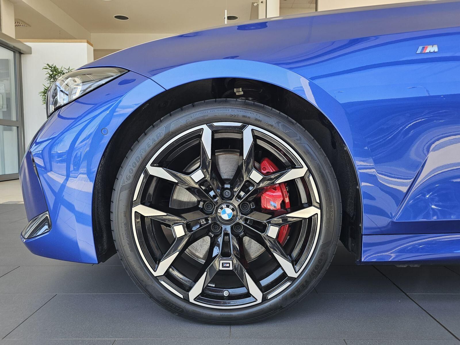 BMW Řada 3, 320d xDrive M paket - fotka 5