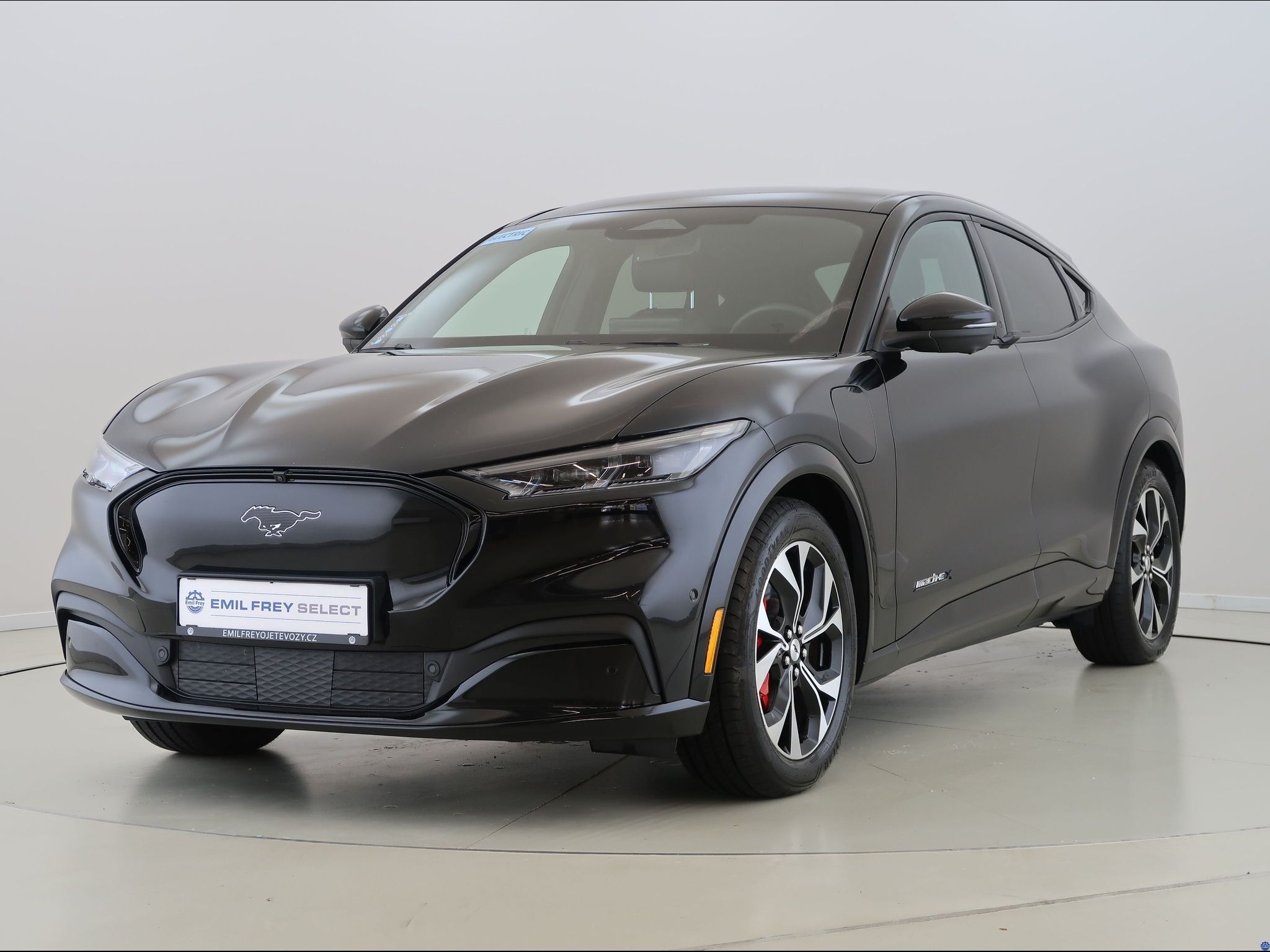 Ford Mustang Mach-E, Premium,98,7kWh,RWD,CZ,1Maj