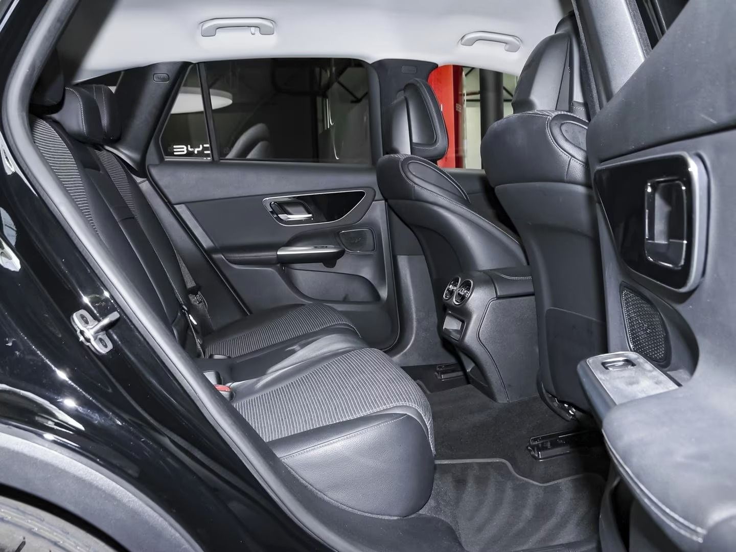 Mercedes-Benz GLC, 220 d 4M Avantgarde*Kamera* - fotka 6
