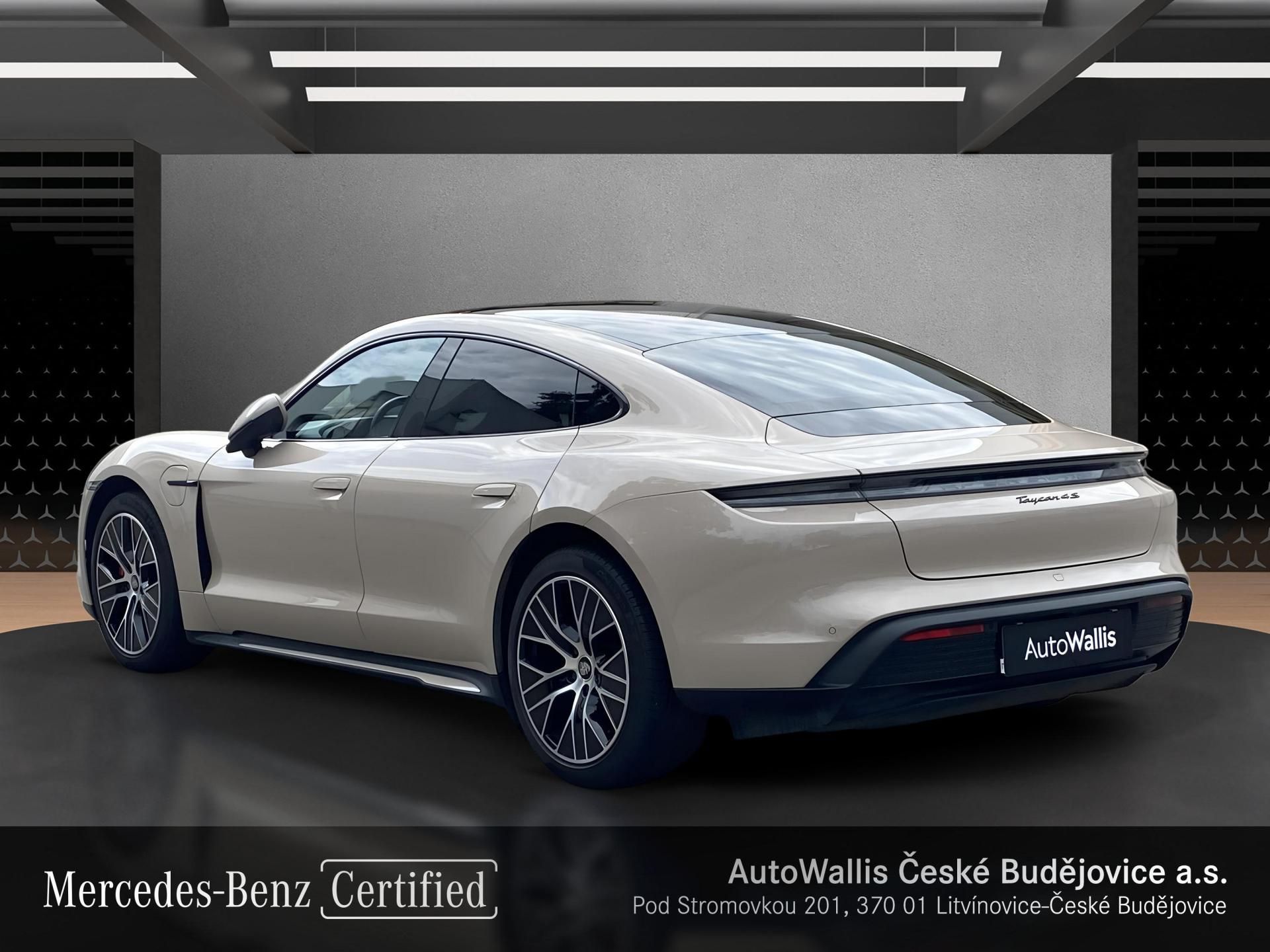 Porsche Taycan, Taycan 4S - fotka 3
