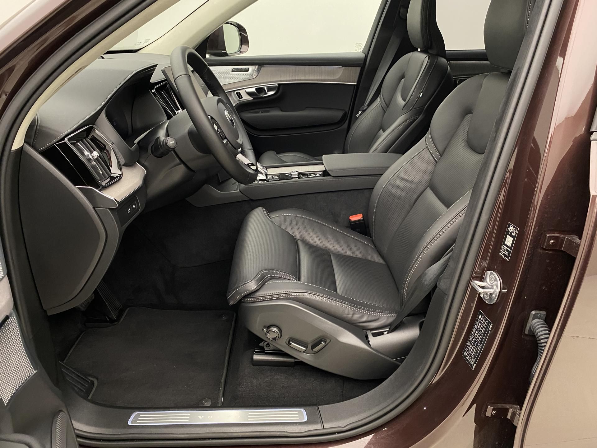 Volvo XC90, T8 RECHARGE BRIGHT ULTRA 7míst - fotka 3