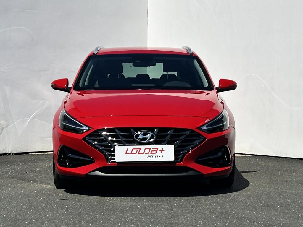 Hyundai i30, Family Smart 1.0 T-GDI _ kW - fotka 4