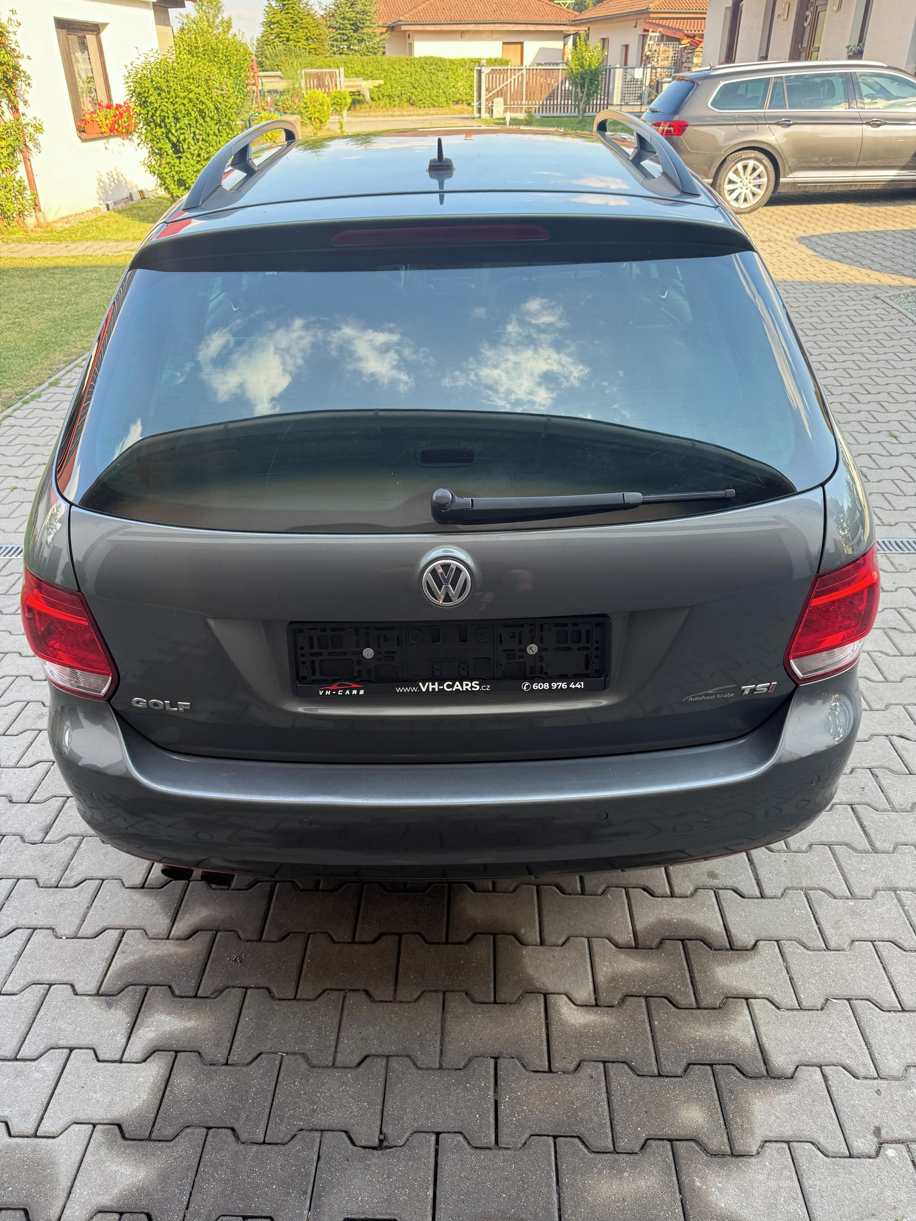 Volkswagen Golf - fotka 5