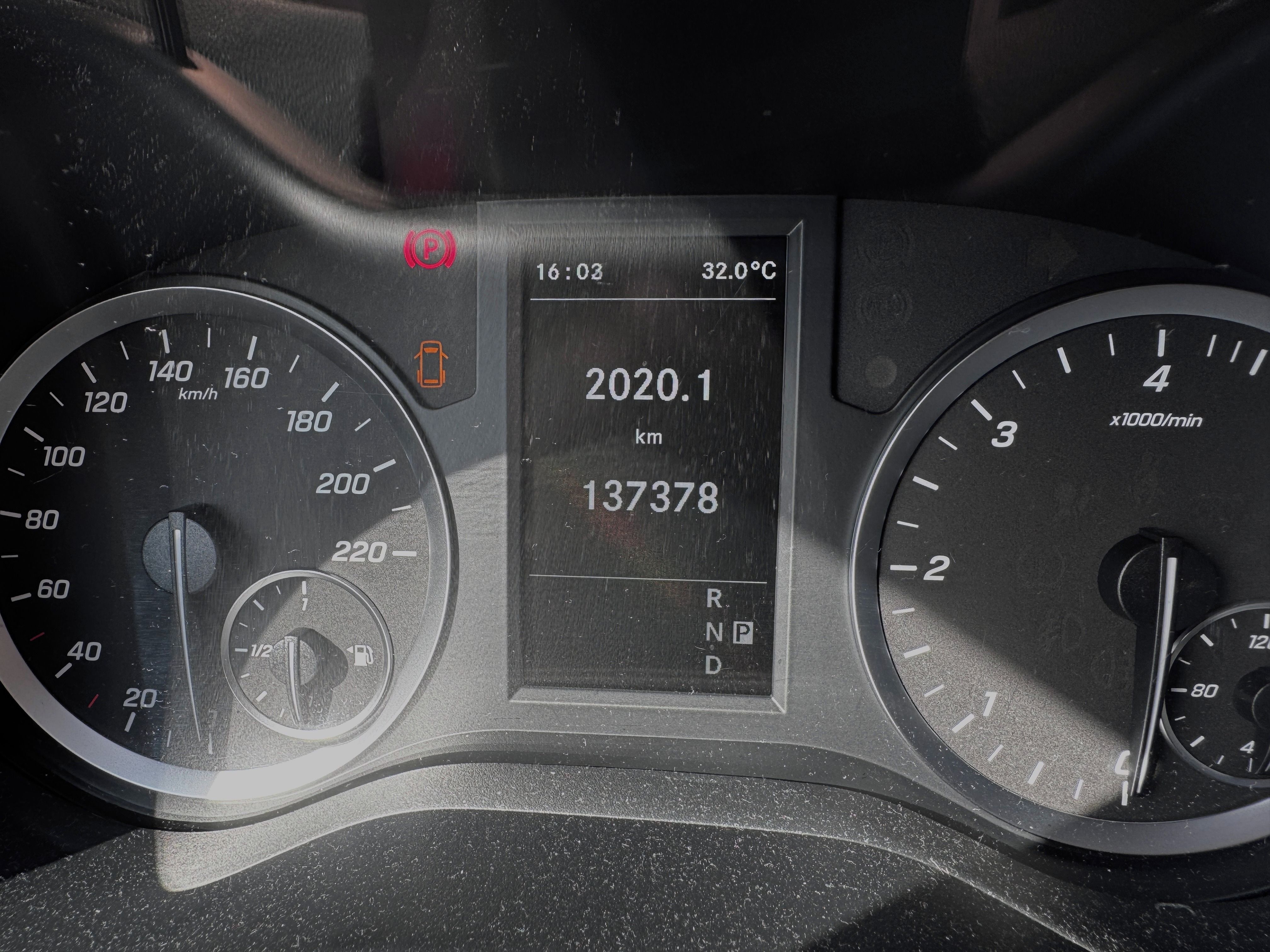 Mercedes-Benz Vito, Tourer, 9 MÍST, TAŽNÉ, AUTOMAT - fotka 4