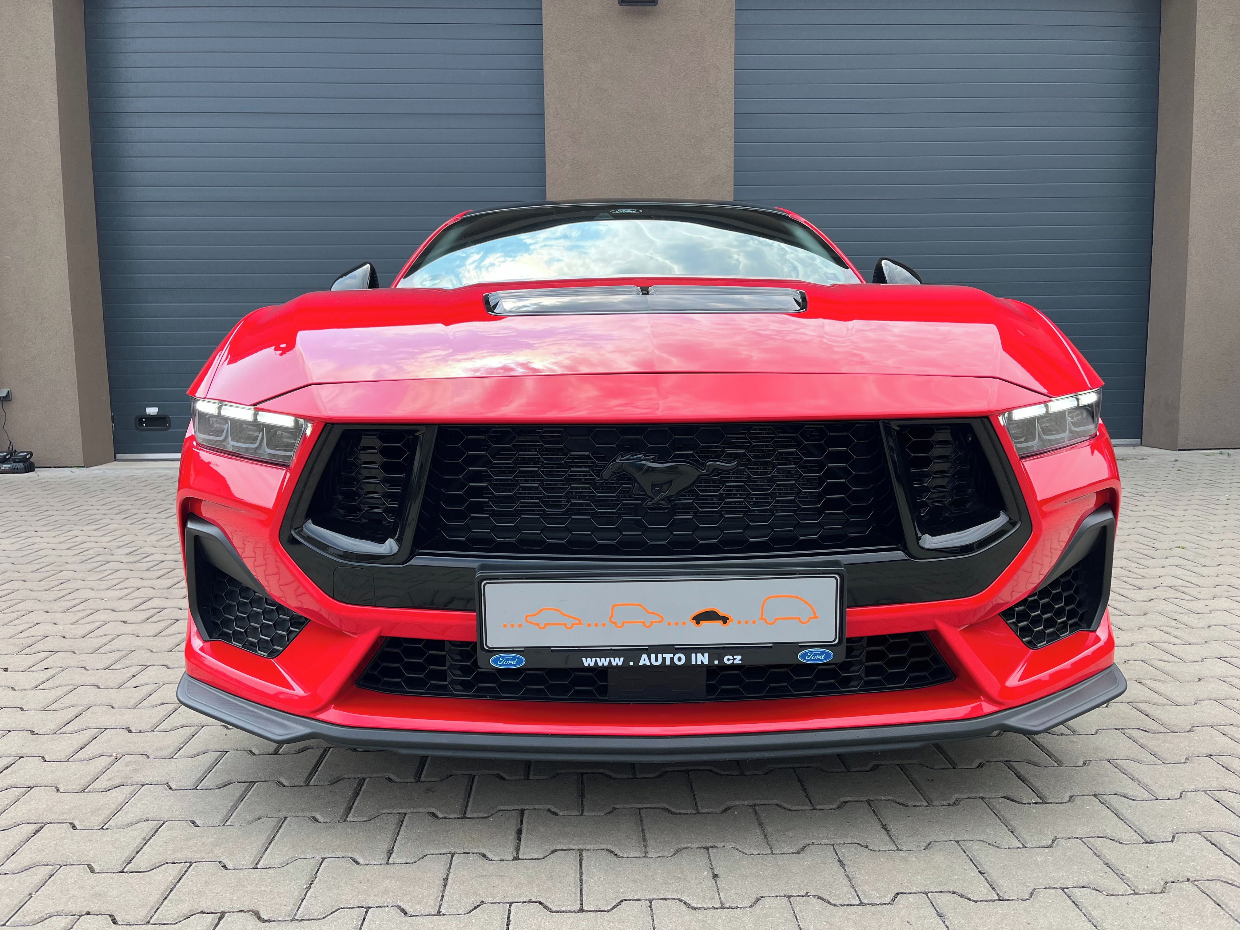 Ford Mustang, 5.0 V8 GT MagneRide Aut, DPH - fotka 5