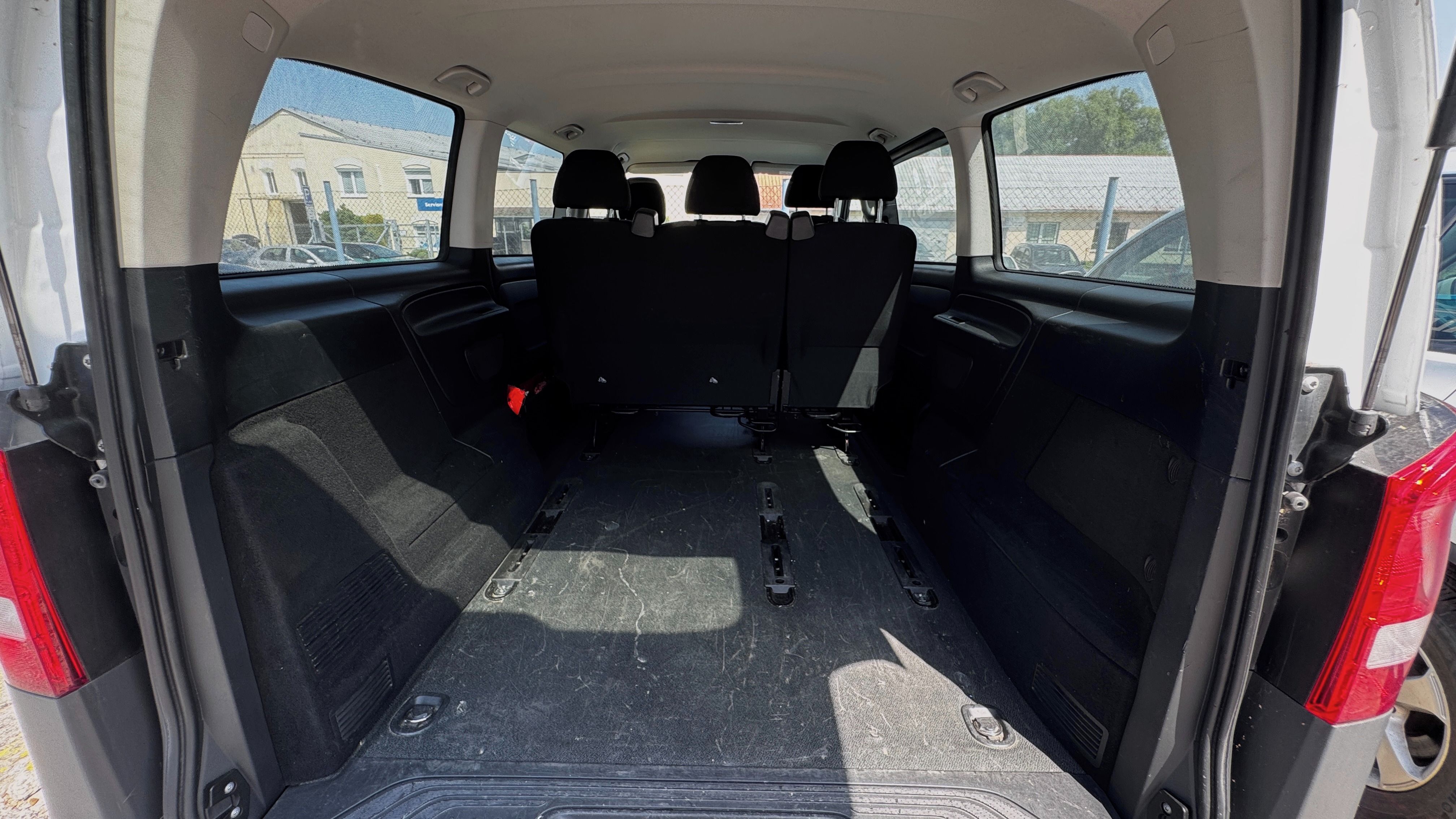 Mercedes-Benz Vito, Tourer, 8 MÍST, TAŽNÉ - fotka 6