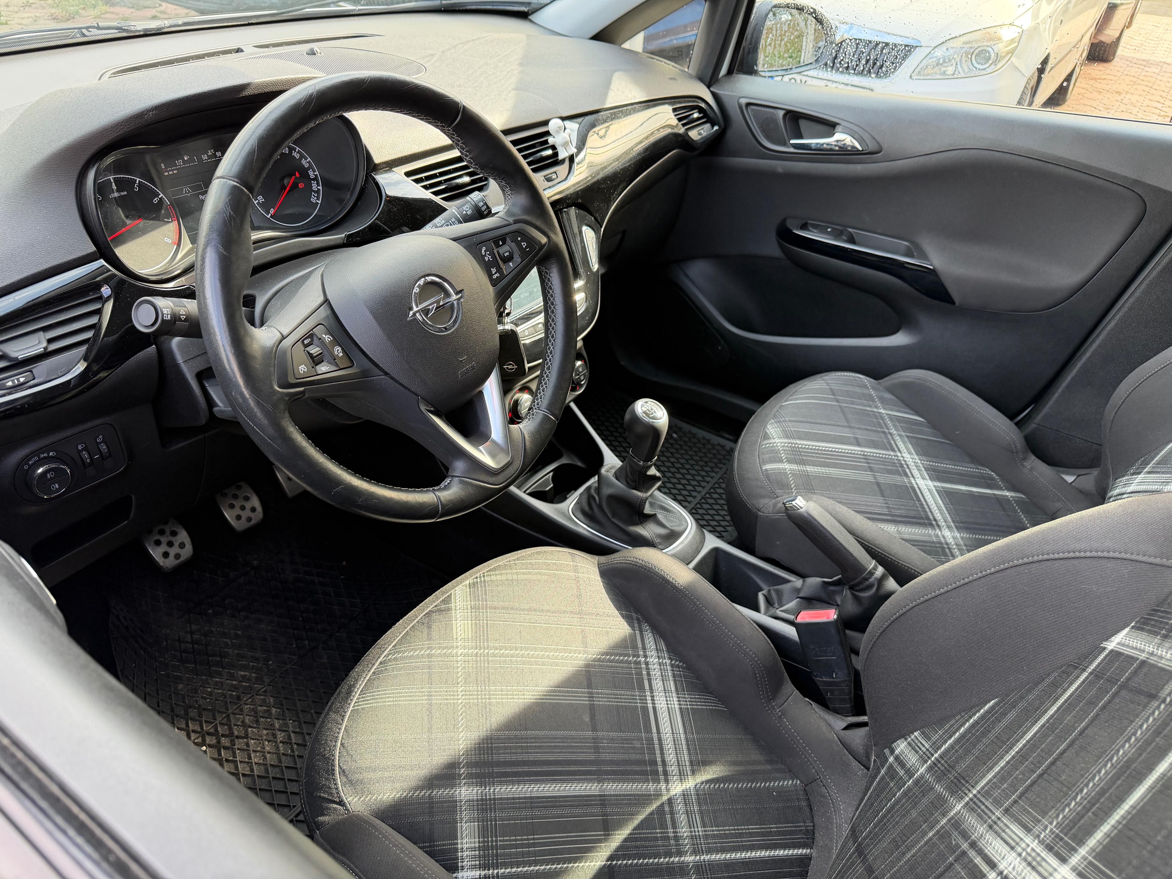 Opel Corsa, 1,0 Turbo - fotka 6