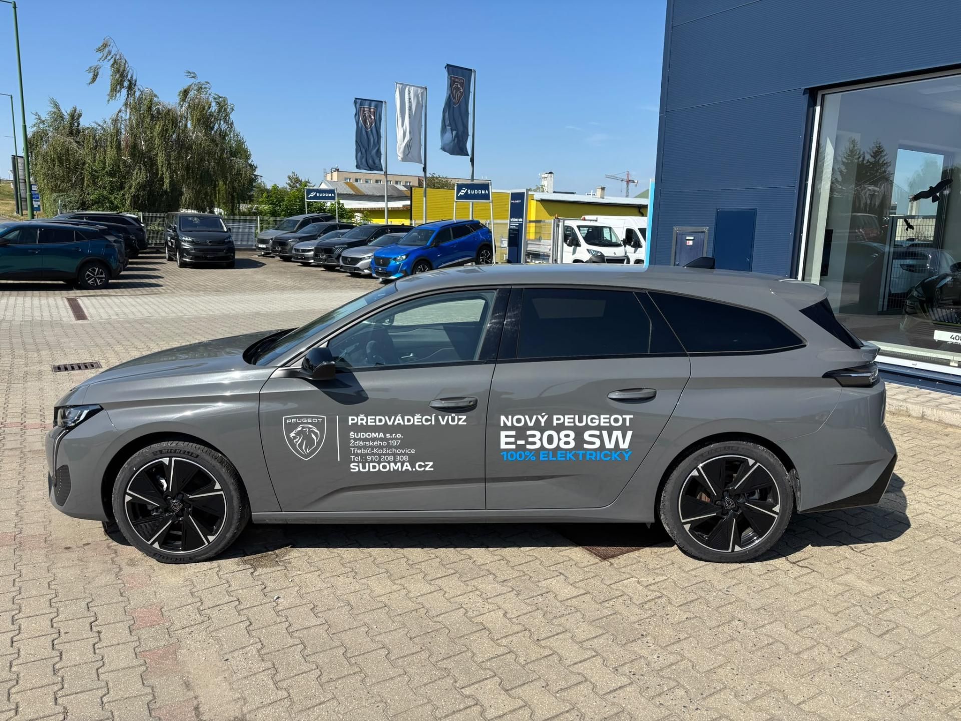 Peugeot 308, SW E-ALLURE 156k/54kWh bat. - fotka 4