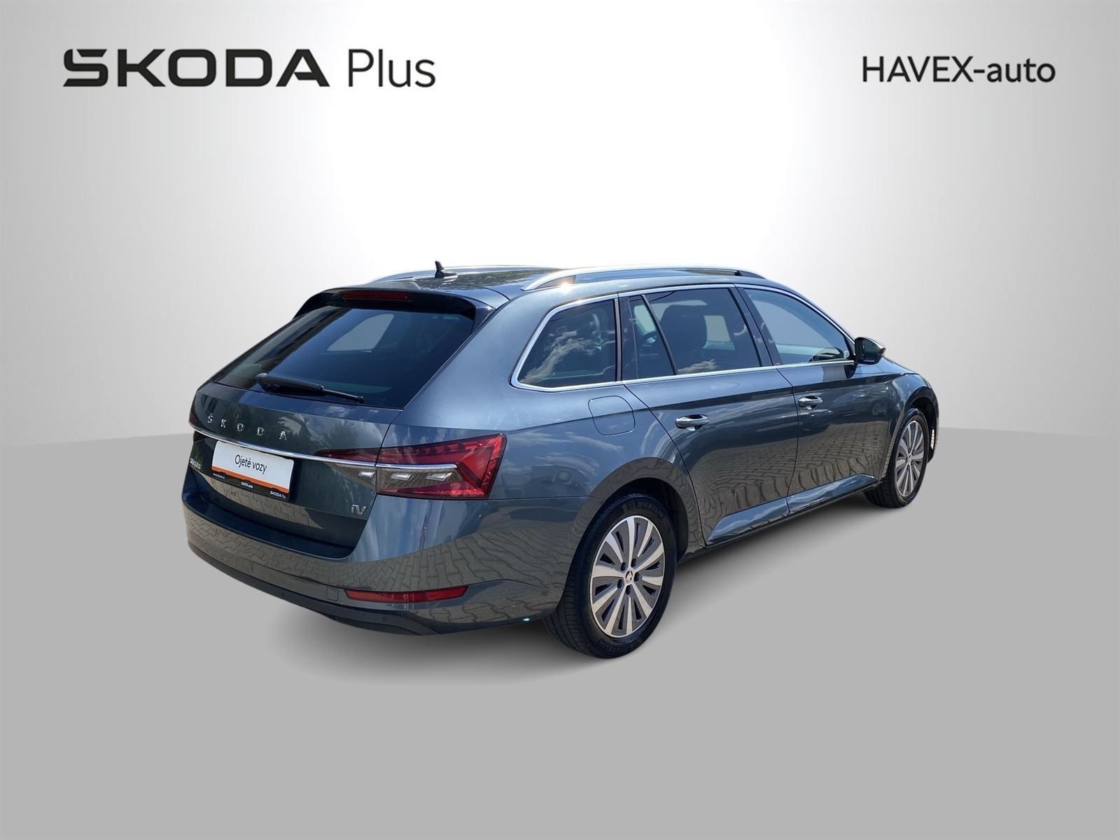 Škoda Superb, Combi 1.4 TSI iV DSG Style - fotka 2
