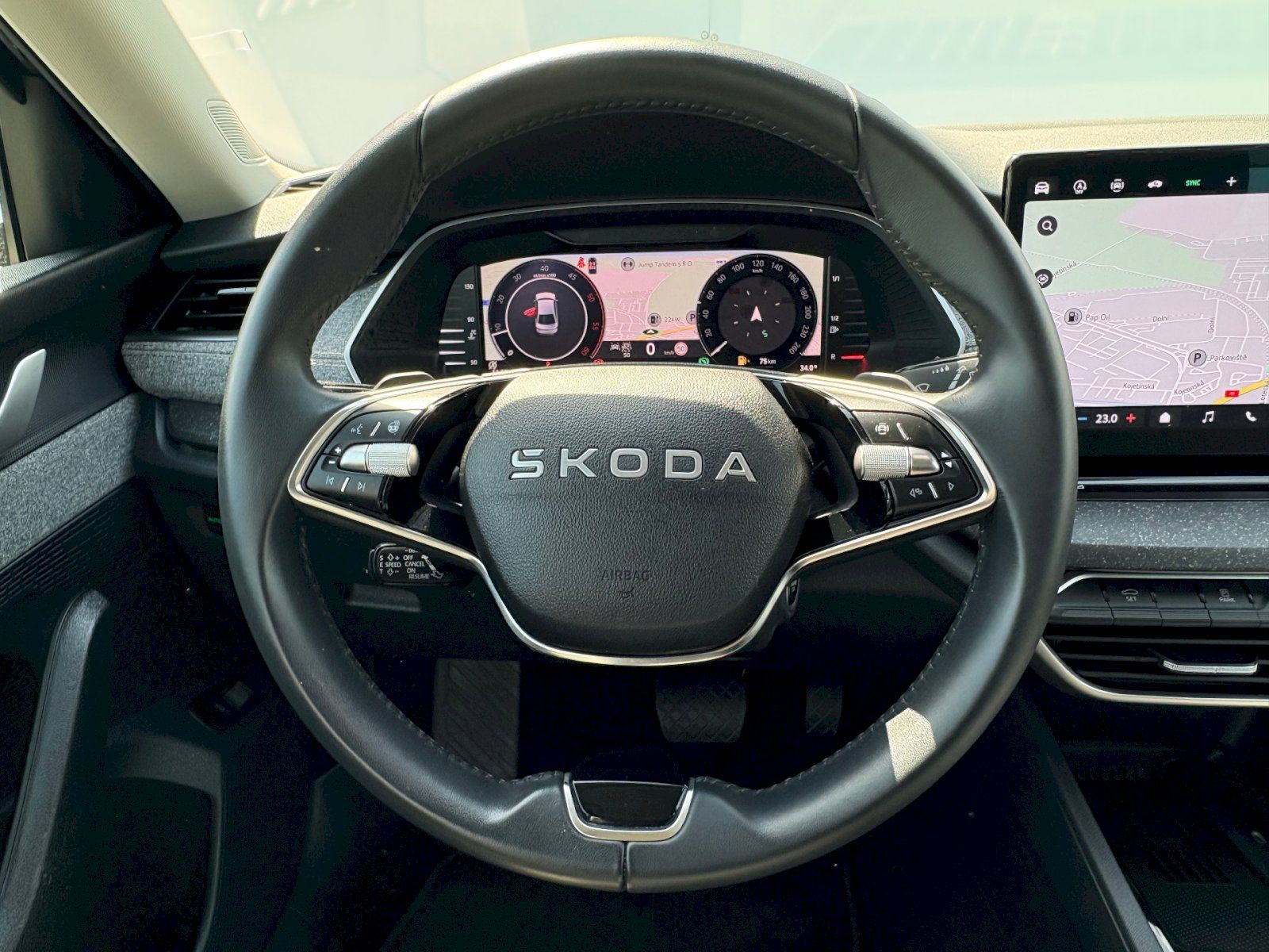 Škoda Octavia, DSG 2.0 TDI / 110 kW / TOP SEL - fotka 6