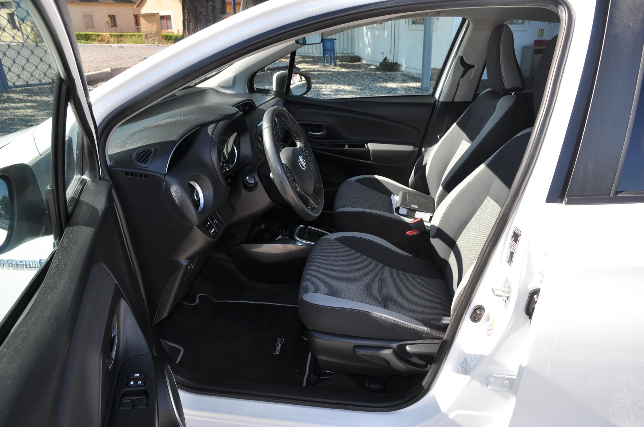Toyota Yaris, 1.5 hybrid 54kW Y20 - fotka 6