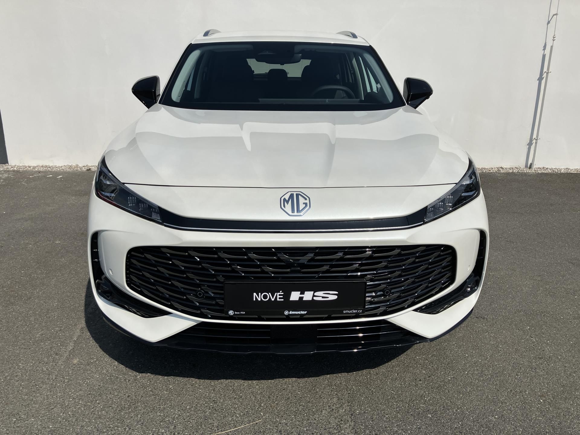 MG HS, 1.5 Hybrid / 165 kW EXCLUSIVE - fotka 2