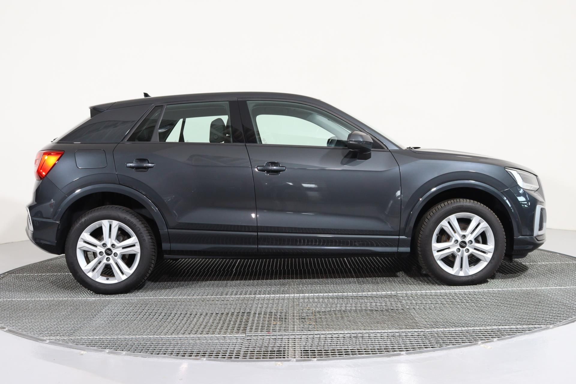 Audi Q2, Advanced 35 TFSI Stronic - fotka 4