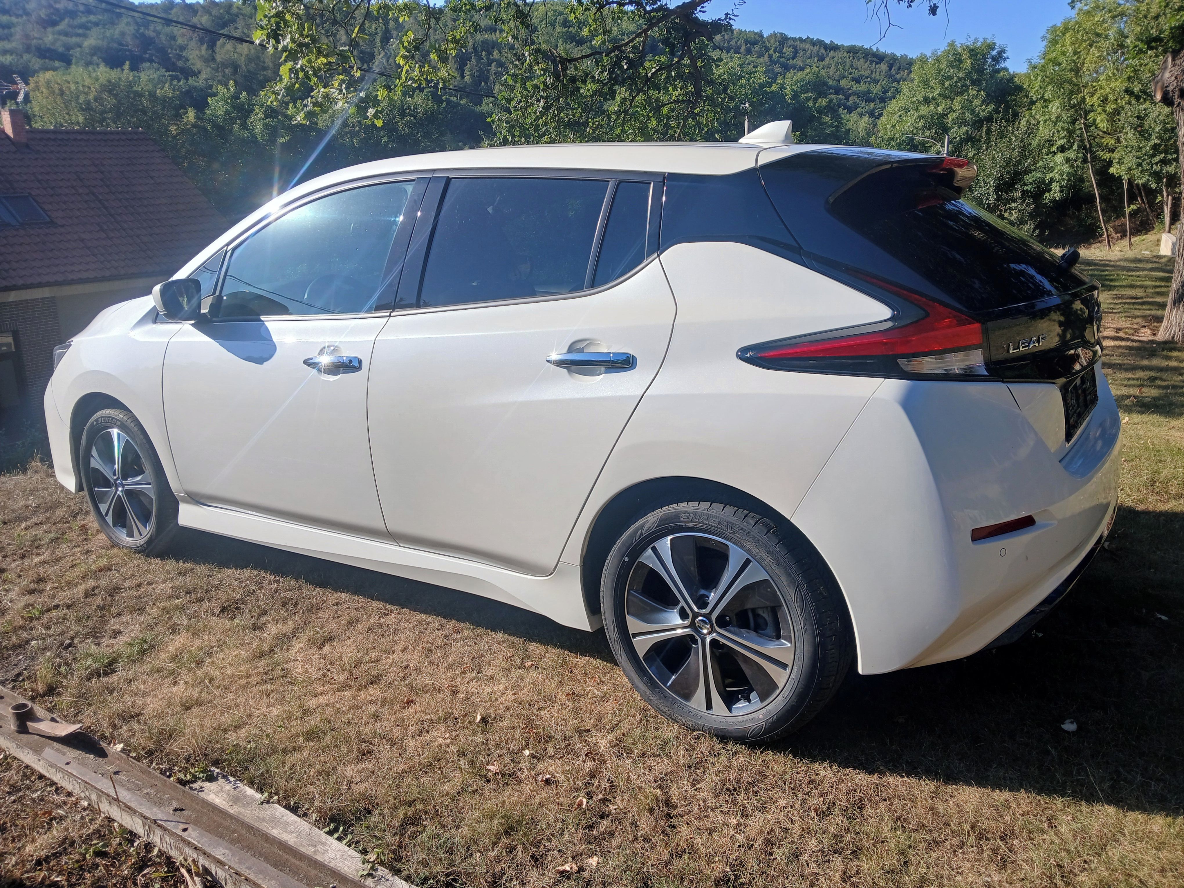 Nissan LEAF - fotka 5