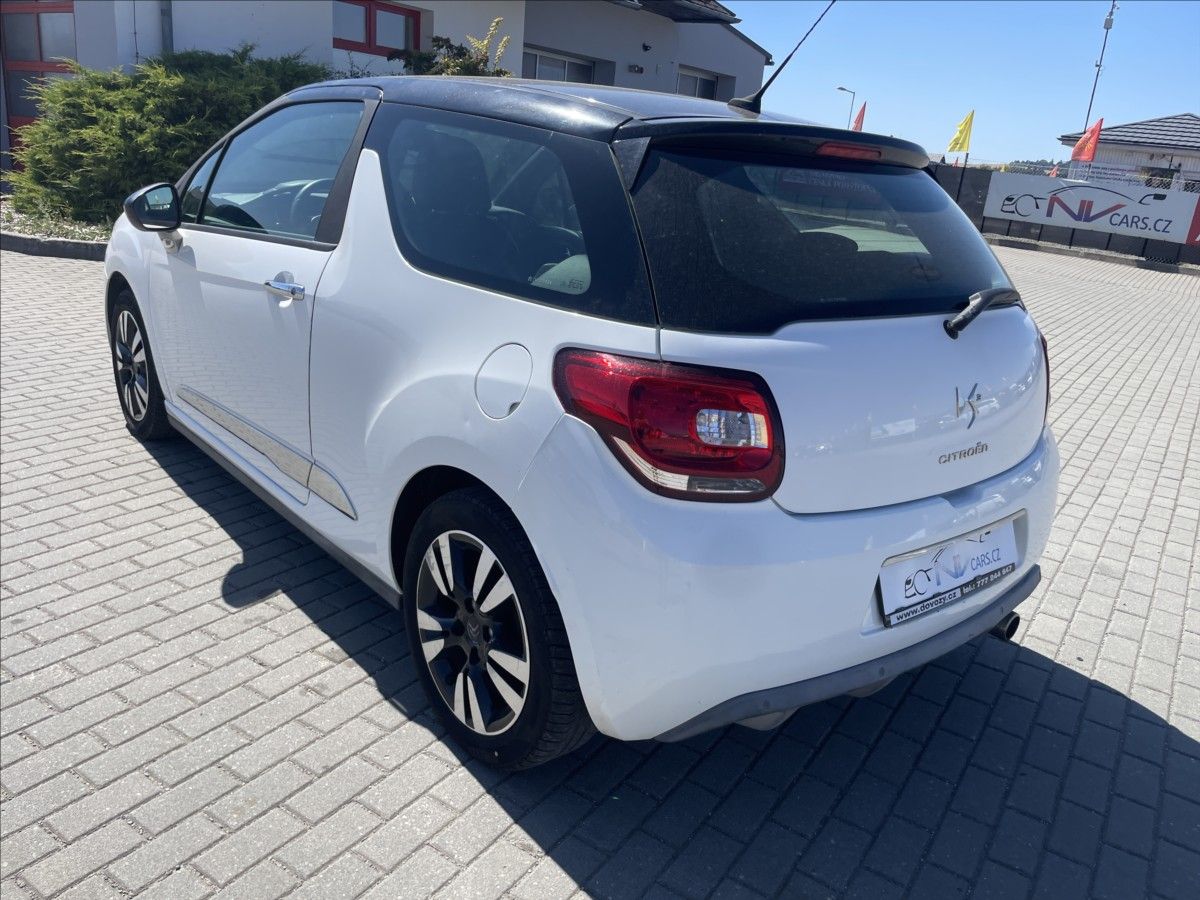 Citroën DS3, 1,4 i 70kw Klimatronic ESP Tem - fotka 3
