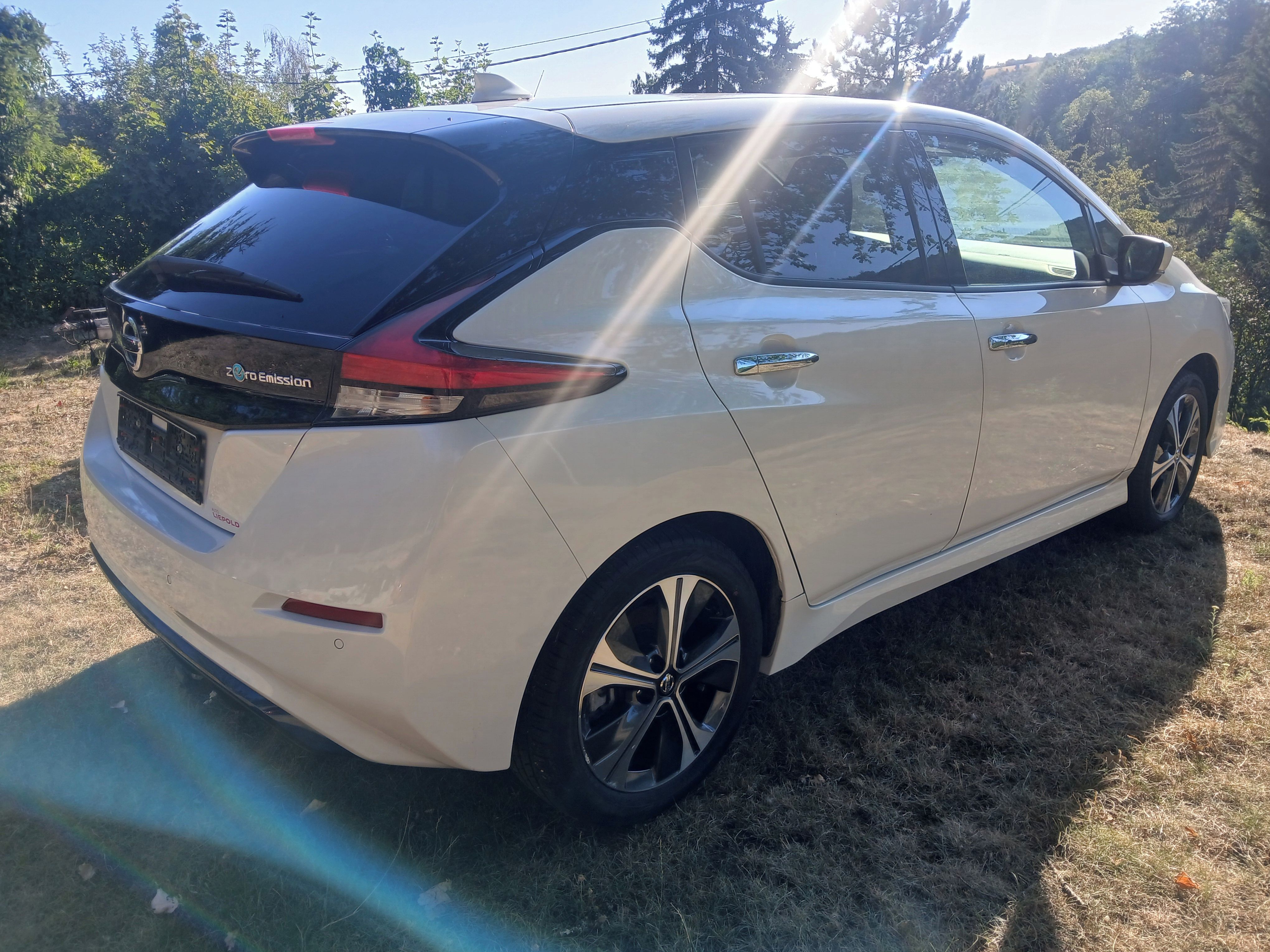 Nissan LEAF - fotka 3